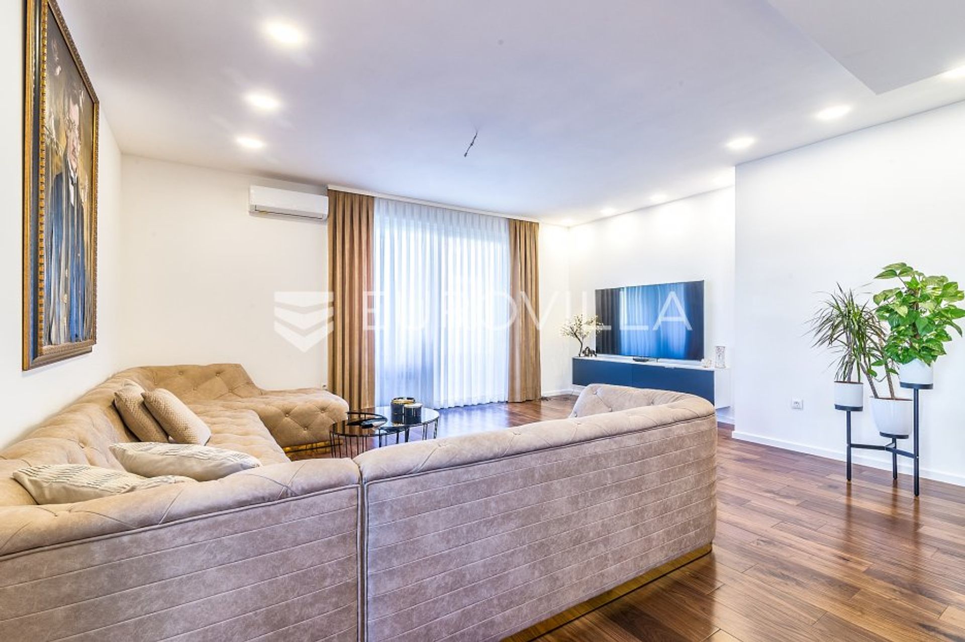 Condominio en Zagreb,  10790120