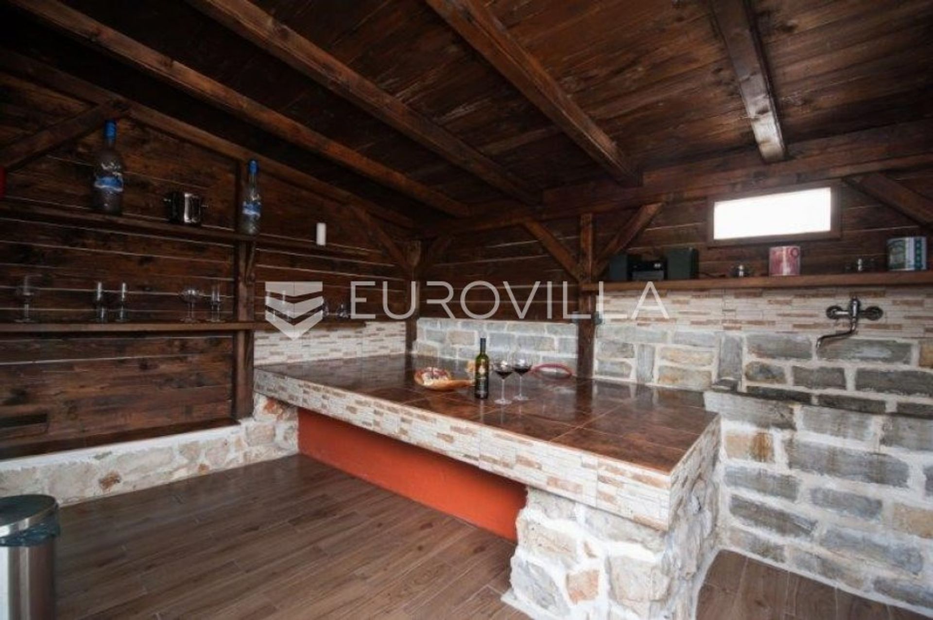 House in Lozisce, Splitsko-Dalmatinska Zupanija 10791014