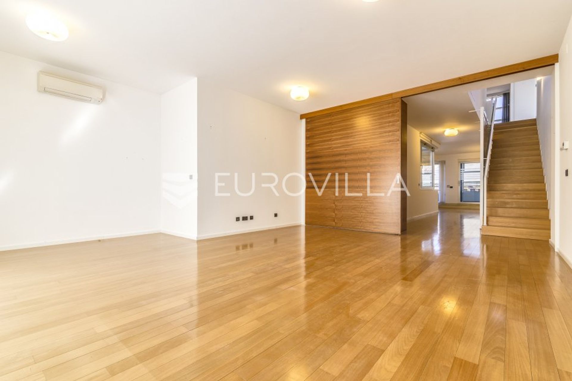 Condominium in Zagreb, Zagreb, grad 10791030