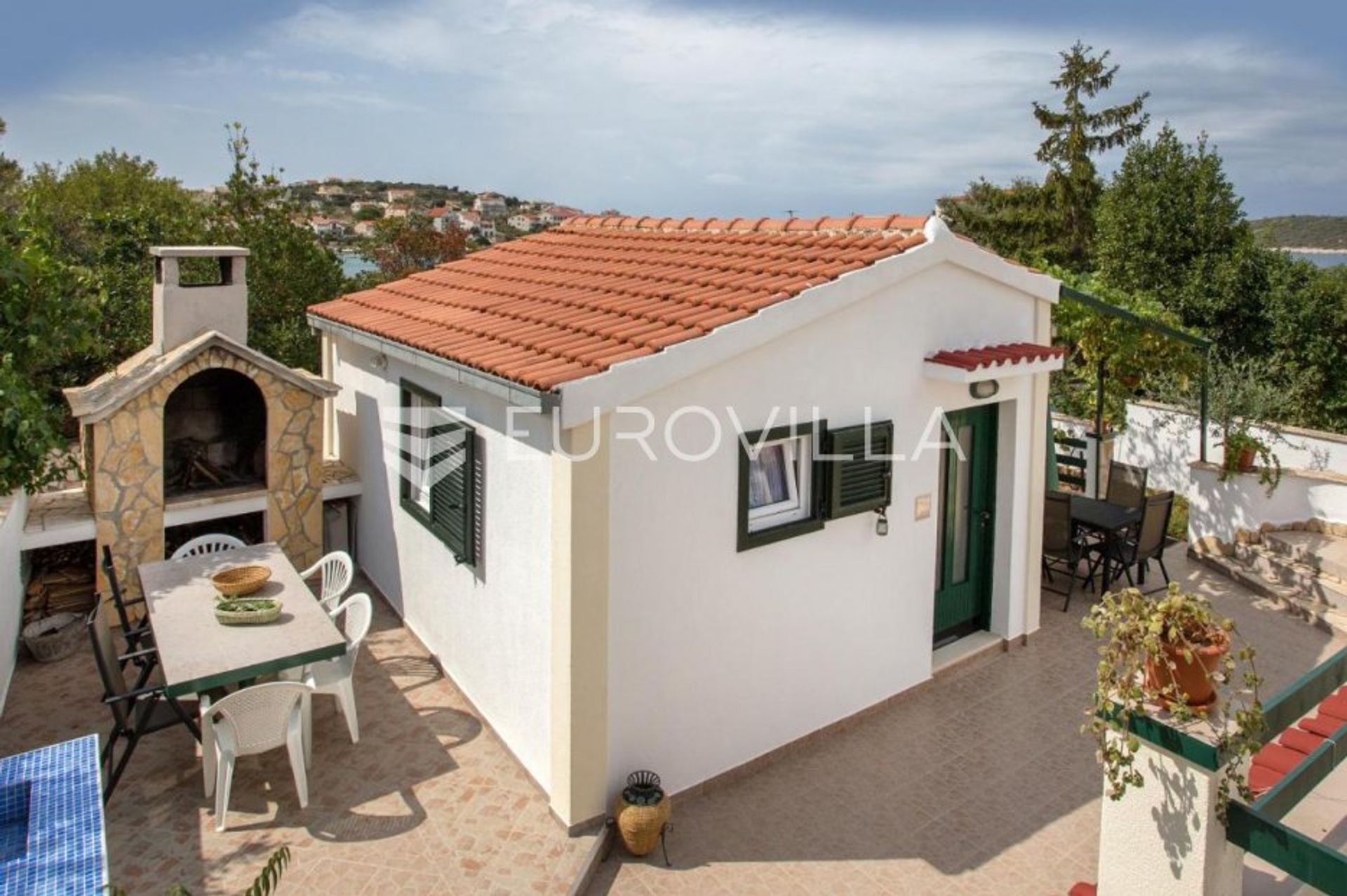 Hus i , Split-Dalmatia County 10791090