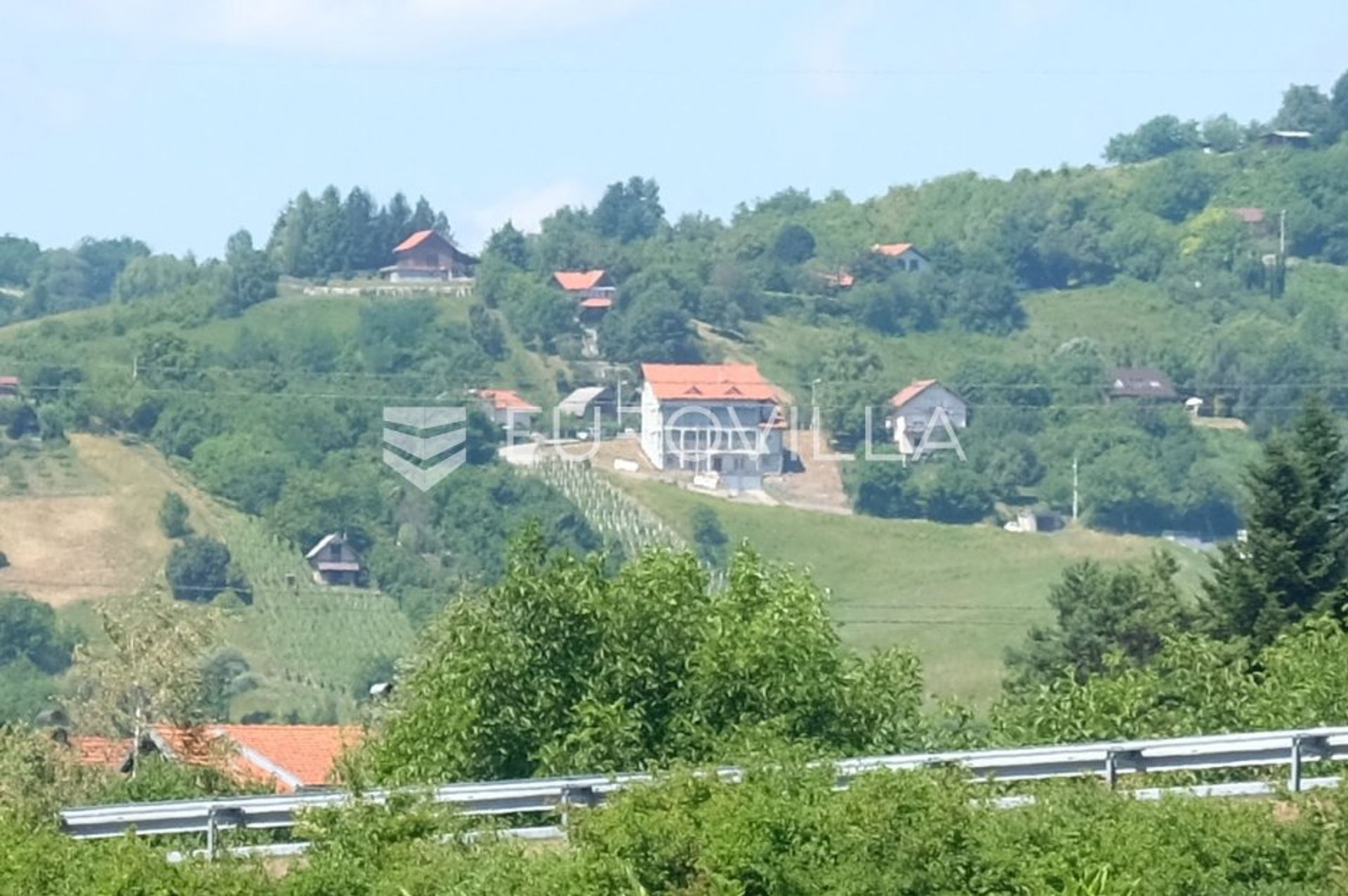 Hus i Brezje, Zagrebačka županija 10791541