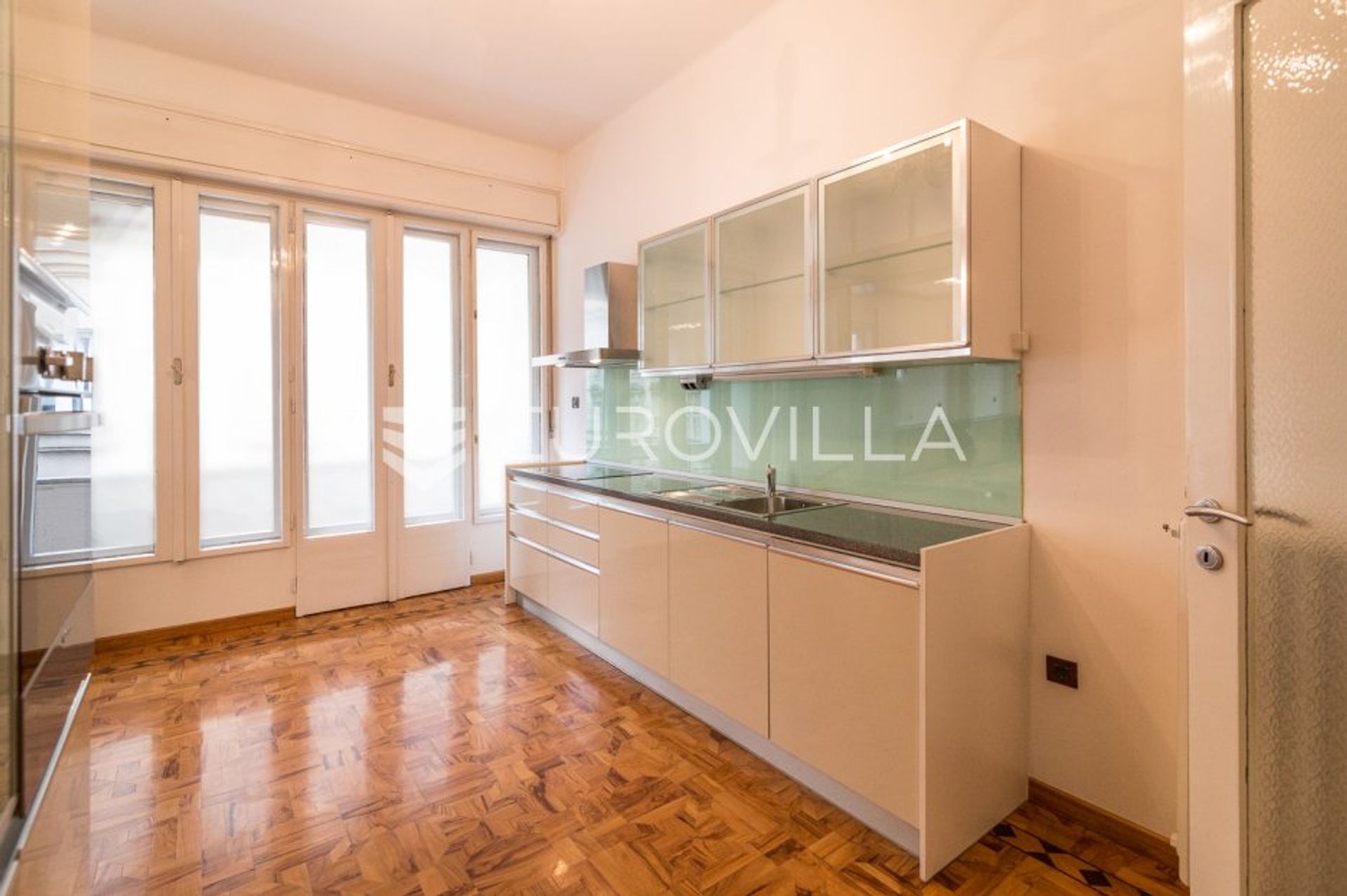 Condominium in Zagreb, Zagreb, Grad 10792769