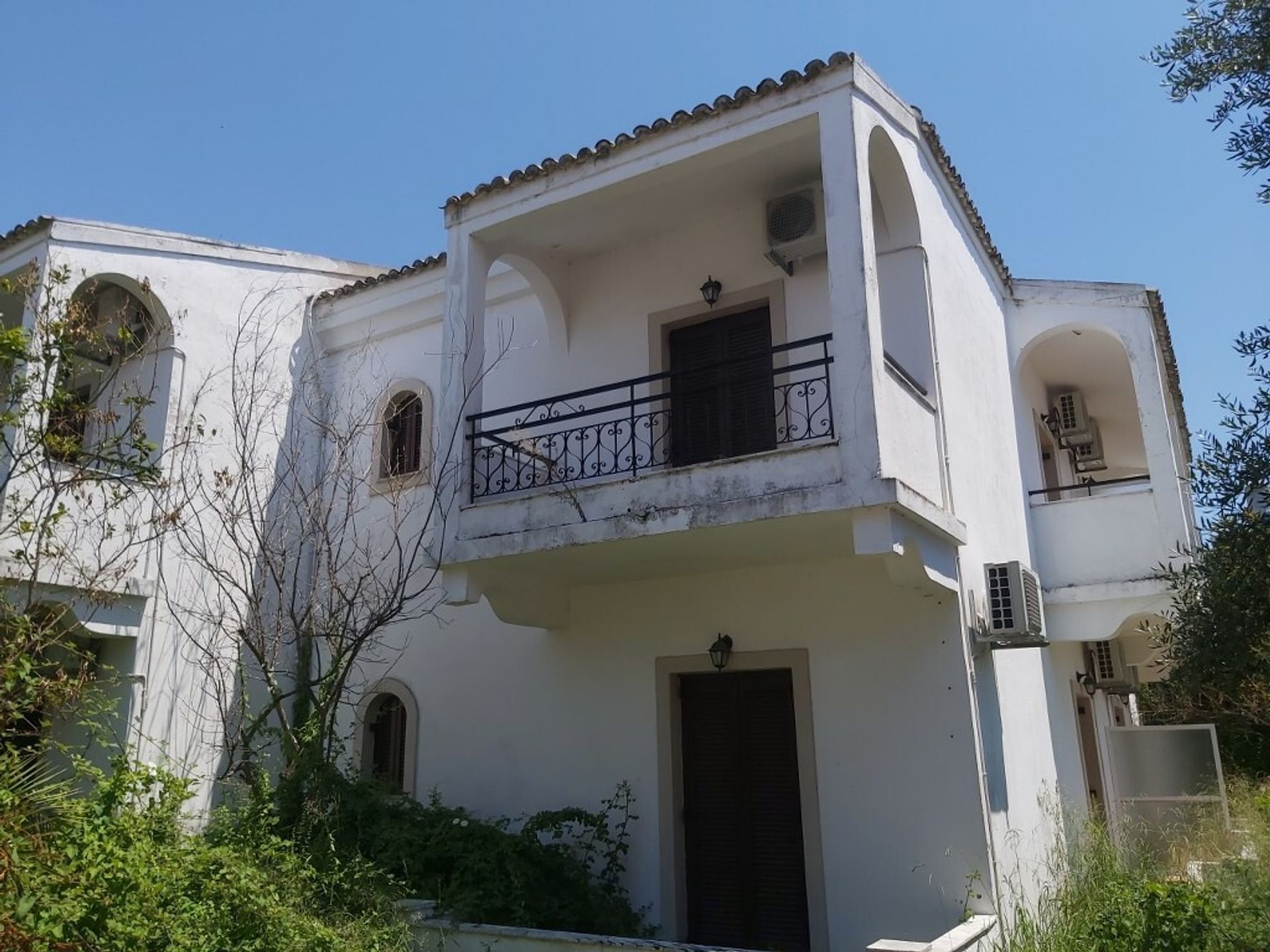 Sprzedaż detaliczna w Kavos, Ionia Nisia 10793085