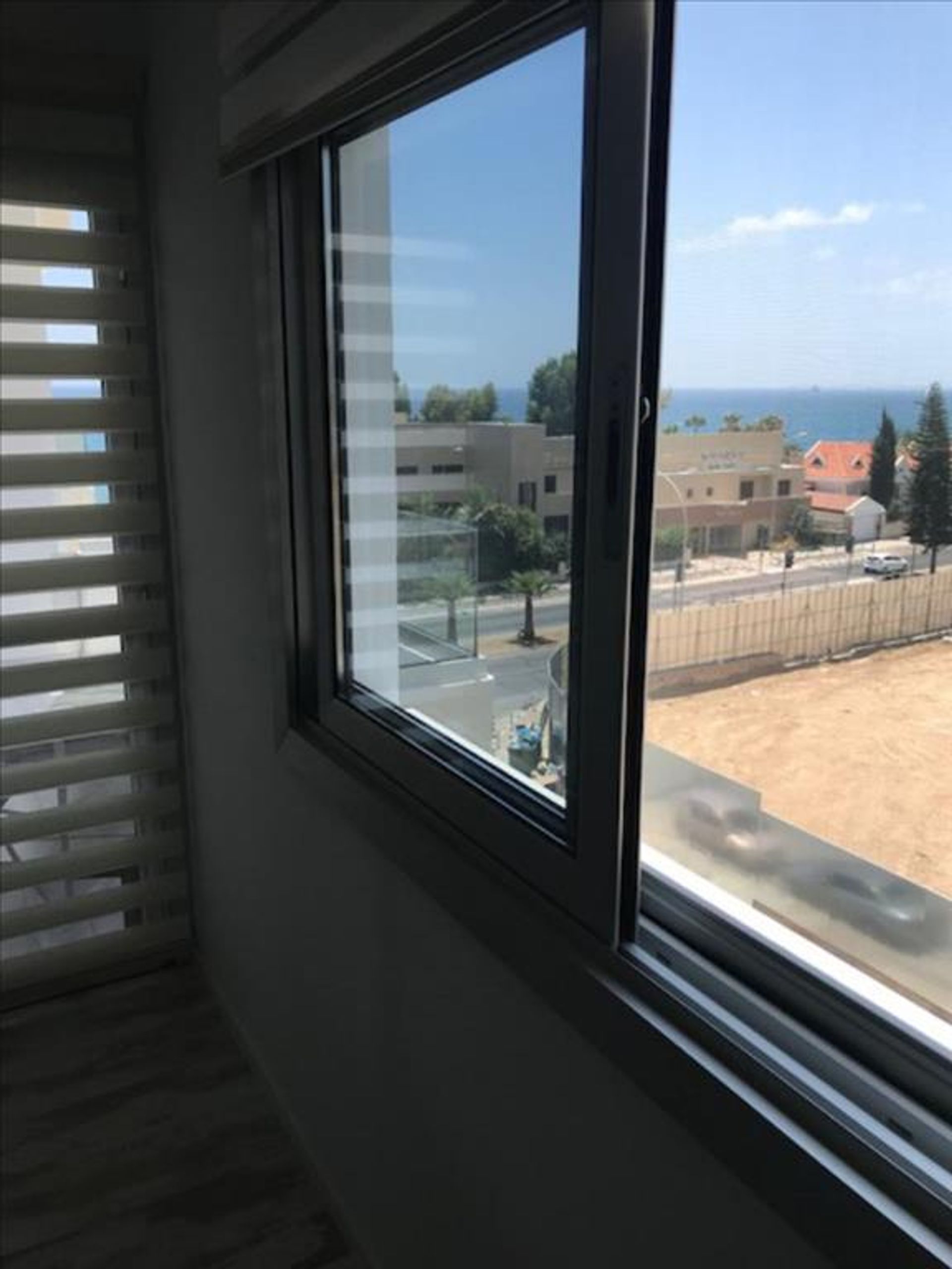 Condominium in Agios Tychon, Limassol 10796221