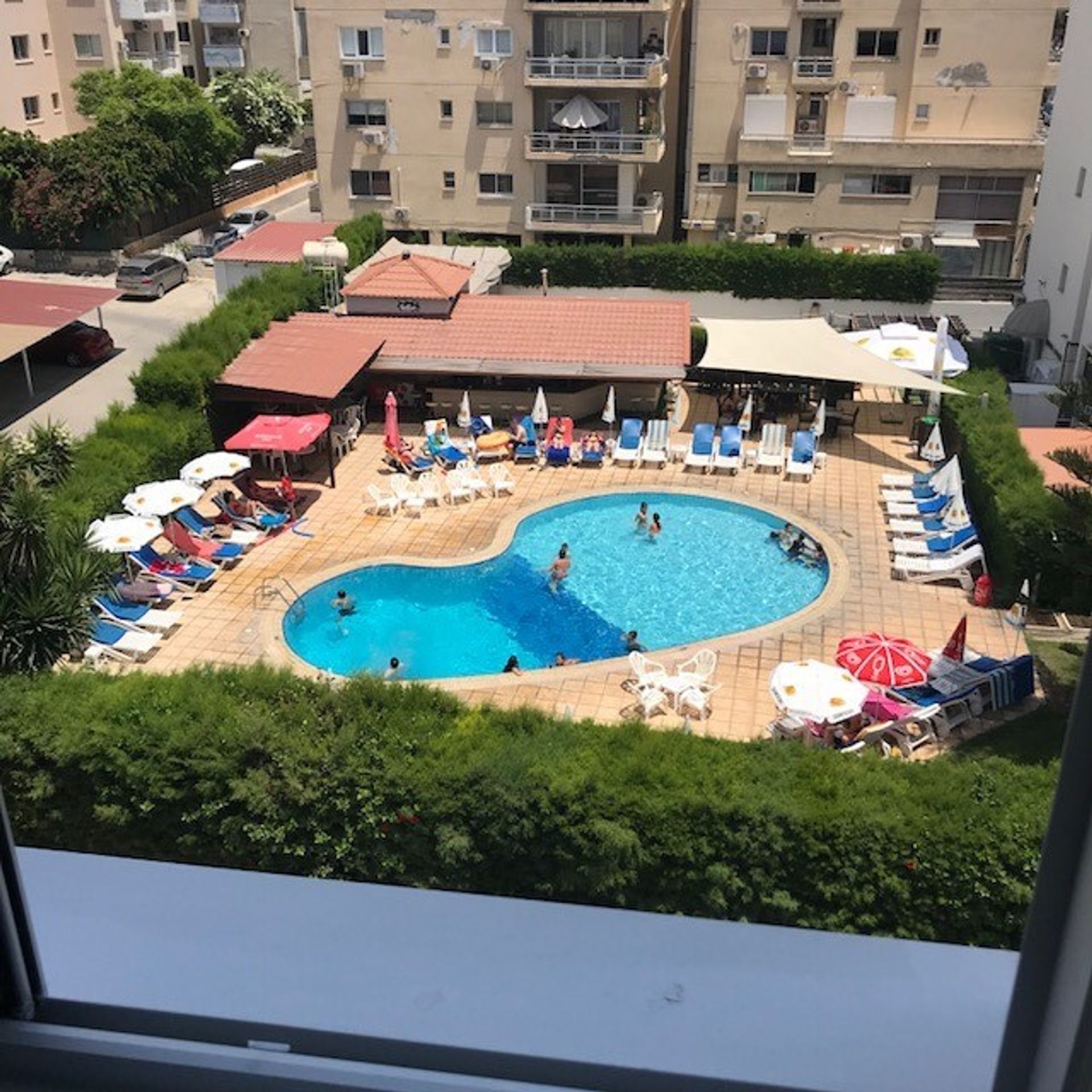 Condominium in Agios Tychon, Limassol 10796221