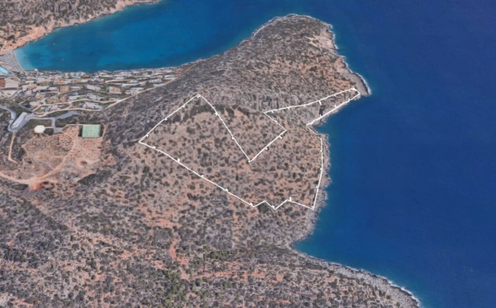 Tierra en Agios Nikolaos, Kriti 10796269