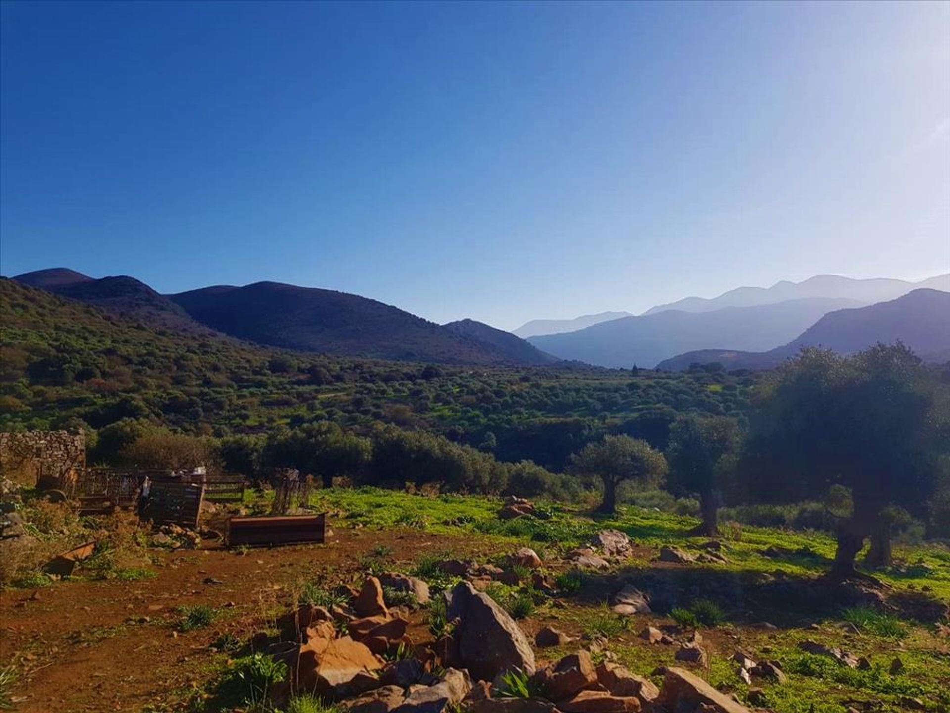 Tierra en Queratídia, criti 10797416