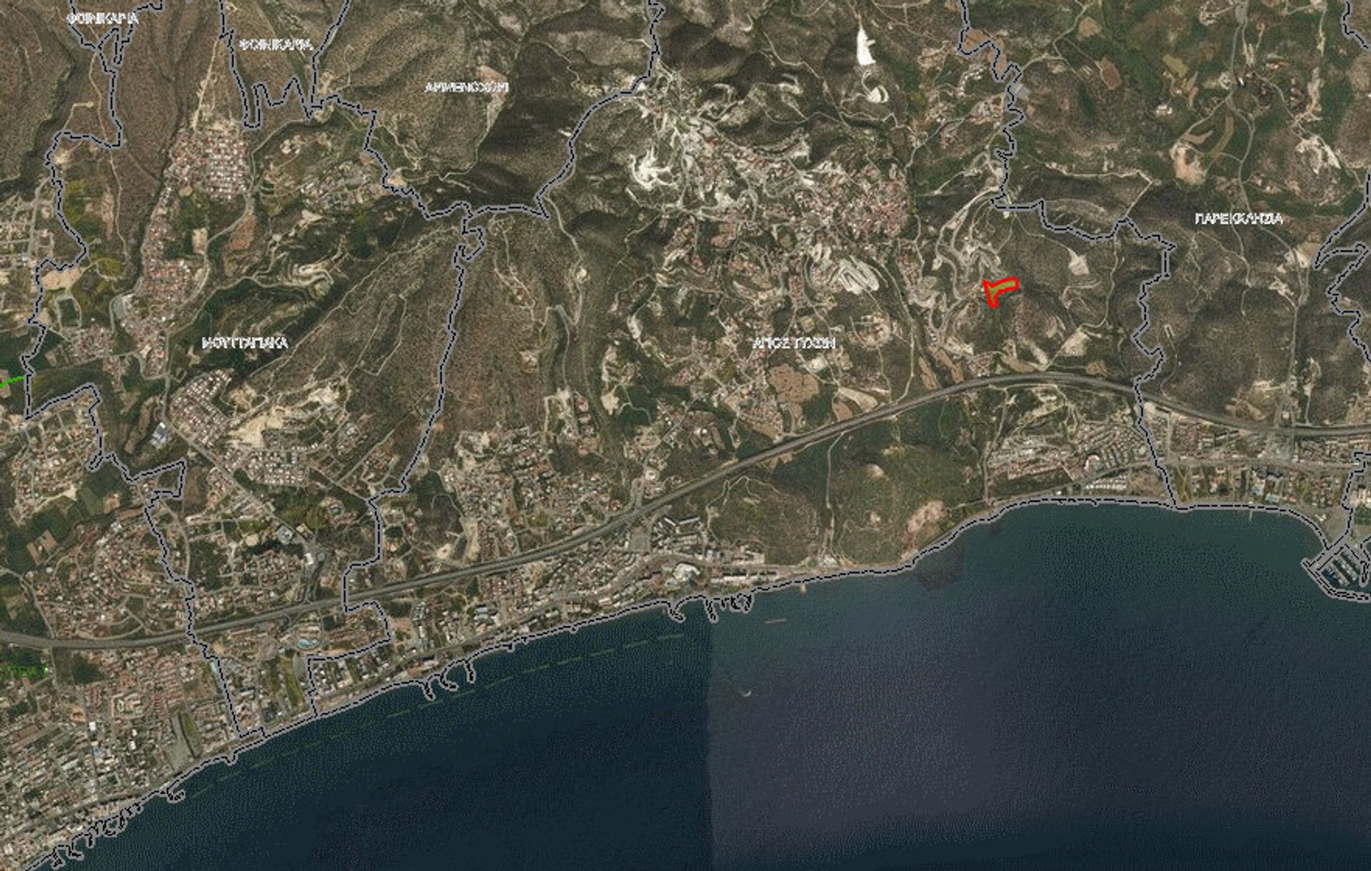 Terre dans Agios Tychon, Larnaka 10797812