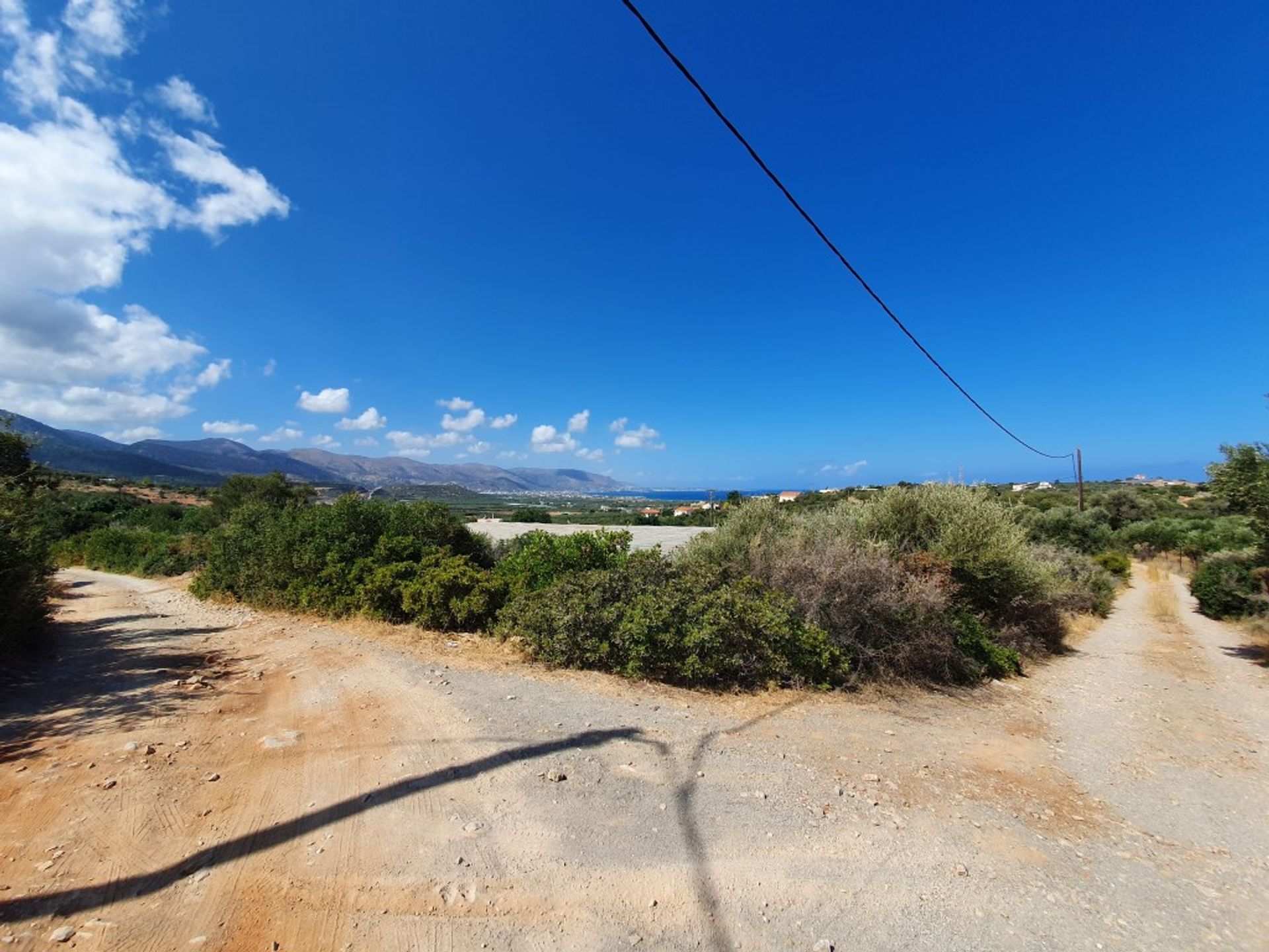 Land in Malia, Kriti 10798301