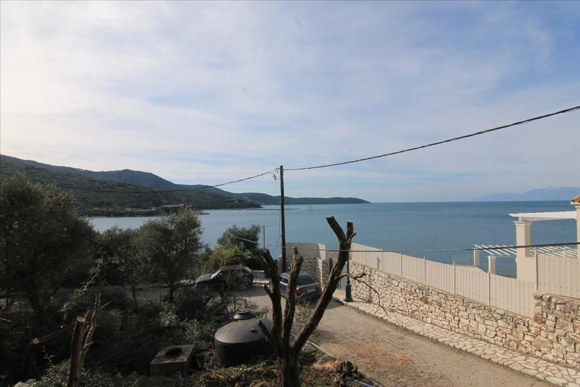 Tierra en Kassiopi,  10800294