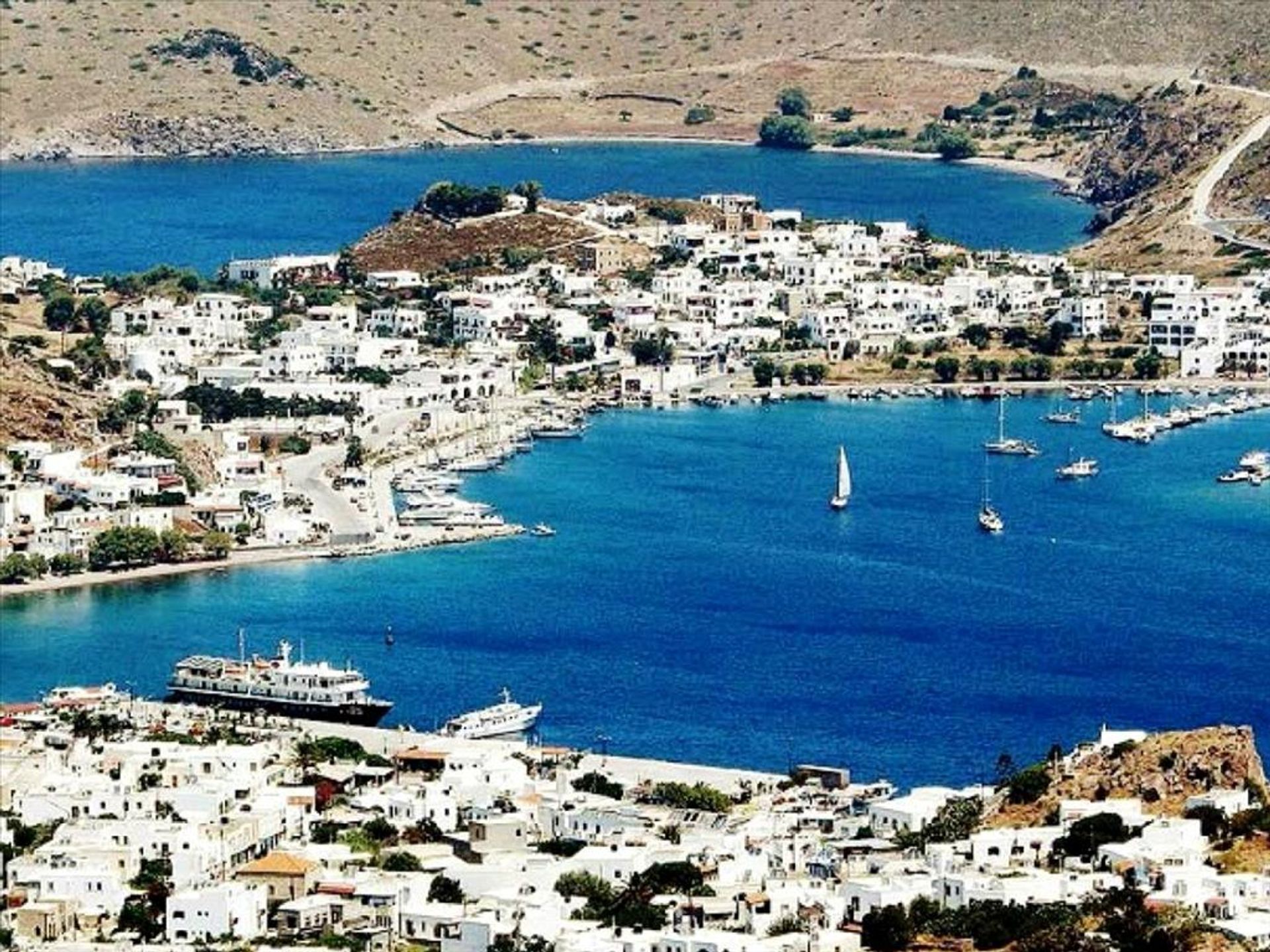 土地 在 Patmos, Notio Aigaio 10800676