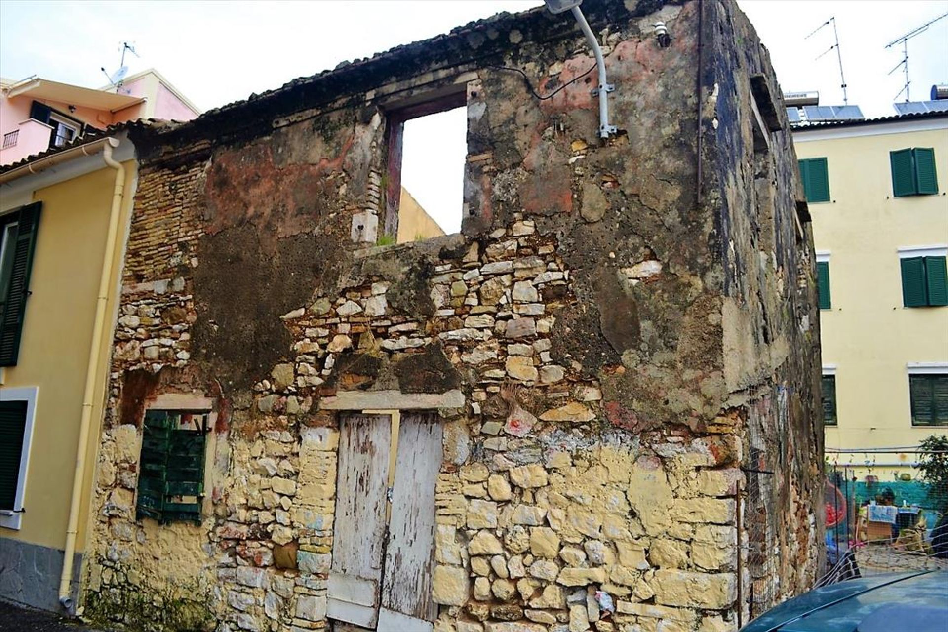 Land in Kerkyra, Ionia Nisia 10800748