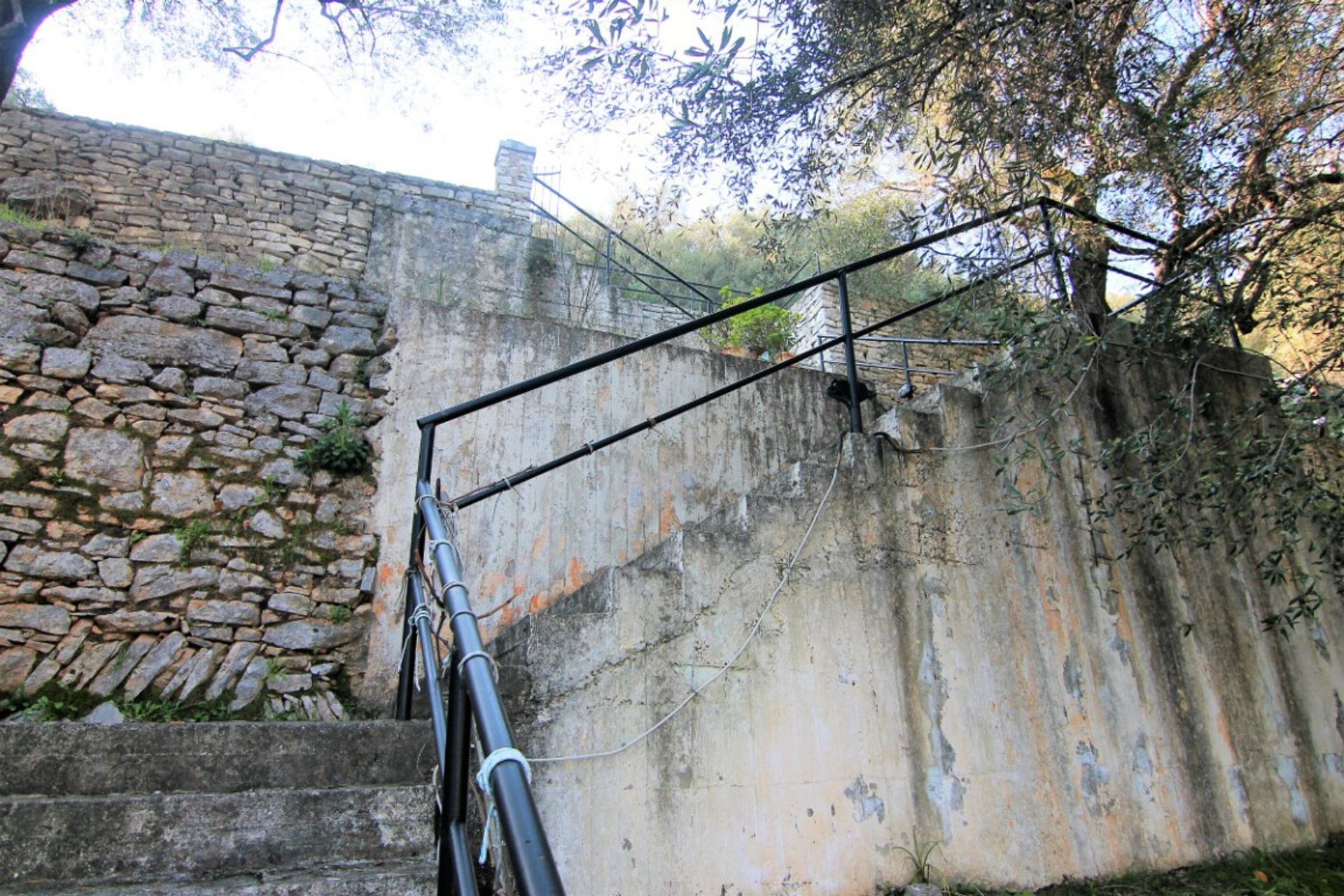 Détail dans Kassiopi, Ionia Nisia 10802145