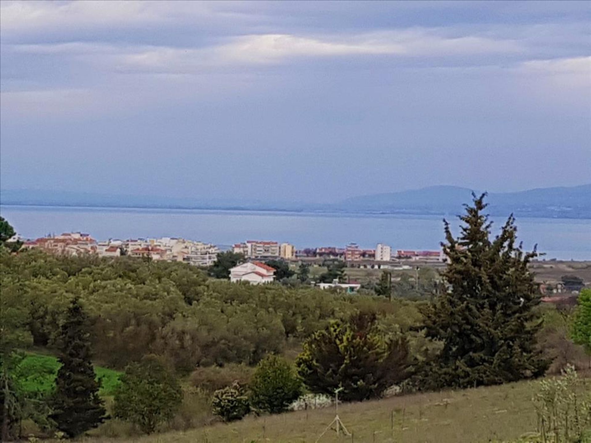 Land in Peraia, Kentriki Makedonia 10802578