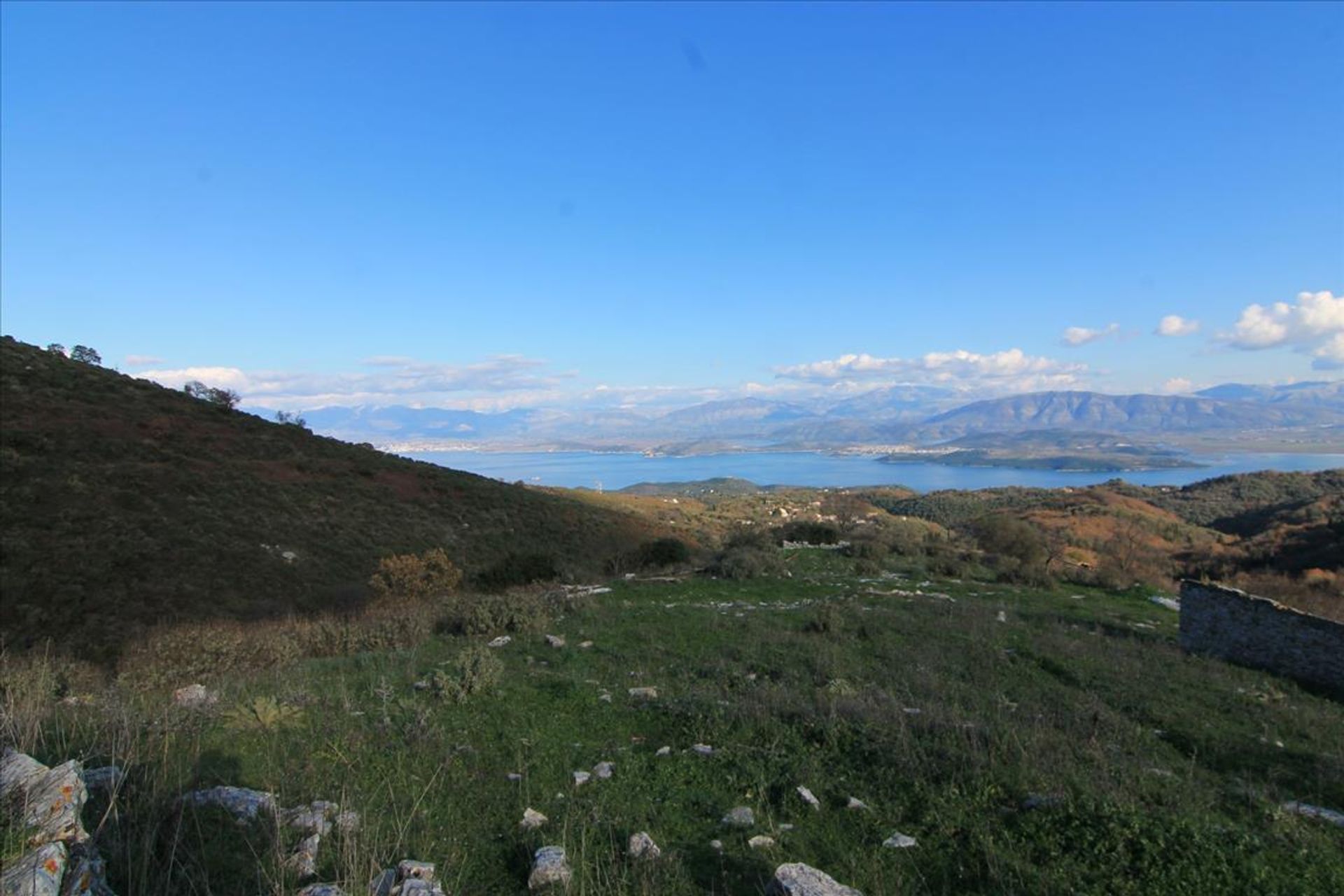 Land im Kassiopi, Ionia Nisia 10803015