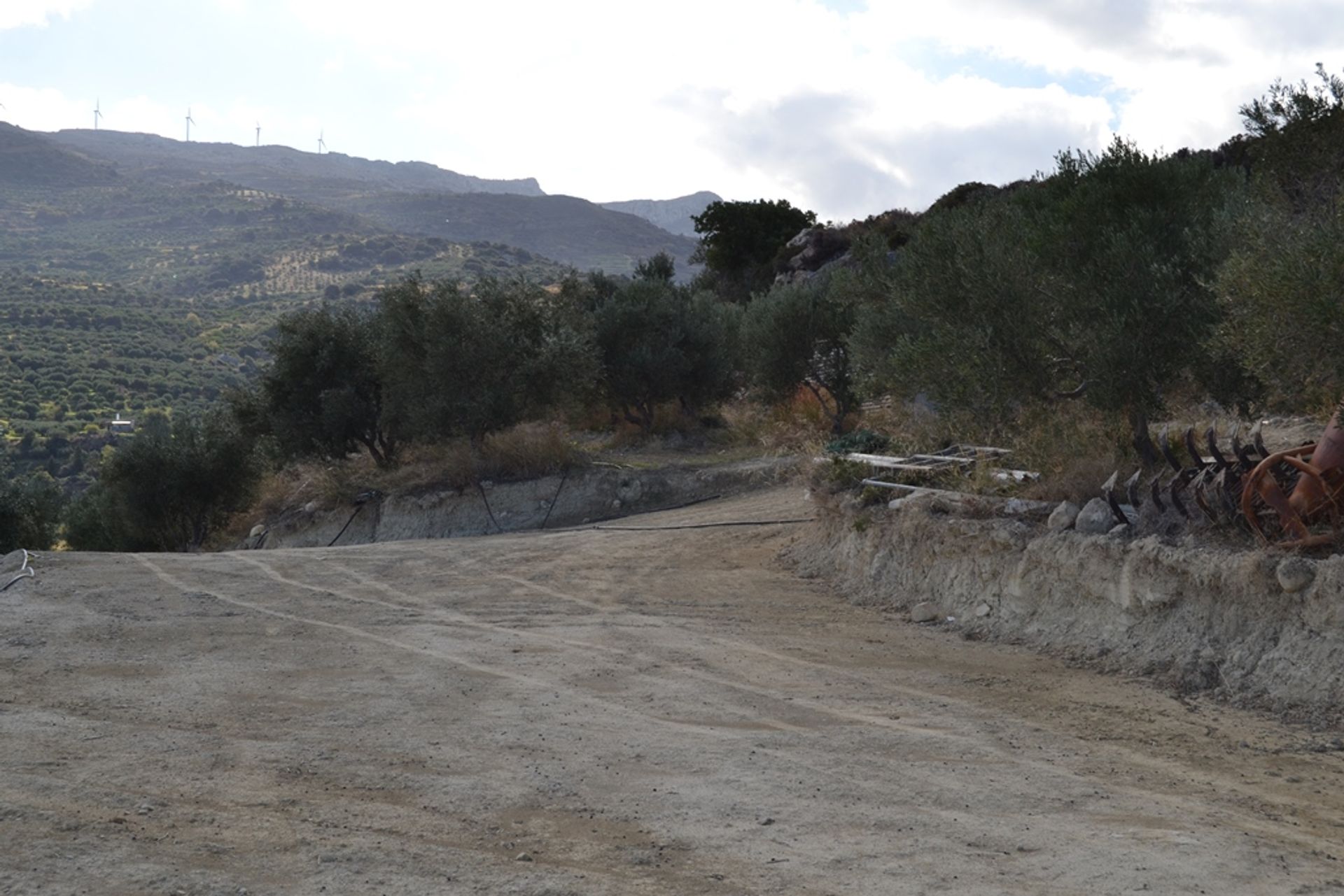 Tierra en Agia Fotiá, criti 10803105