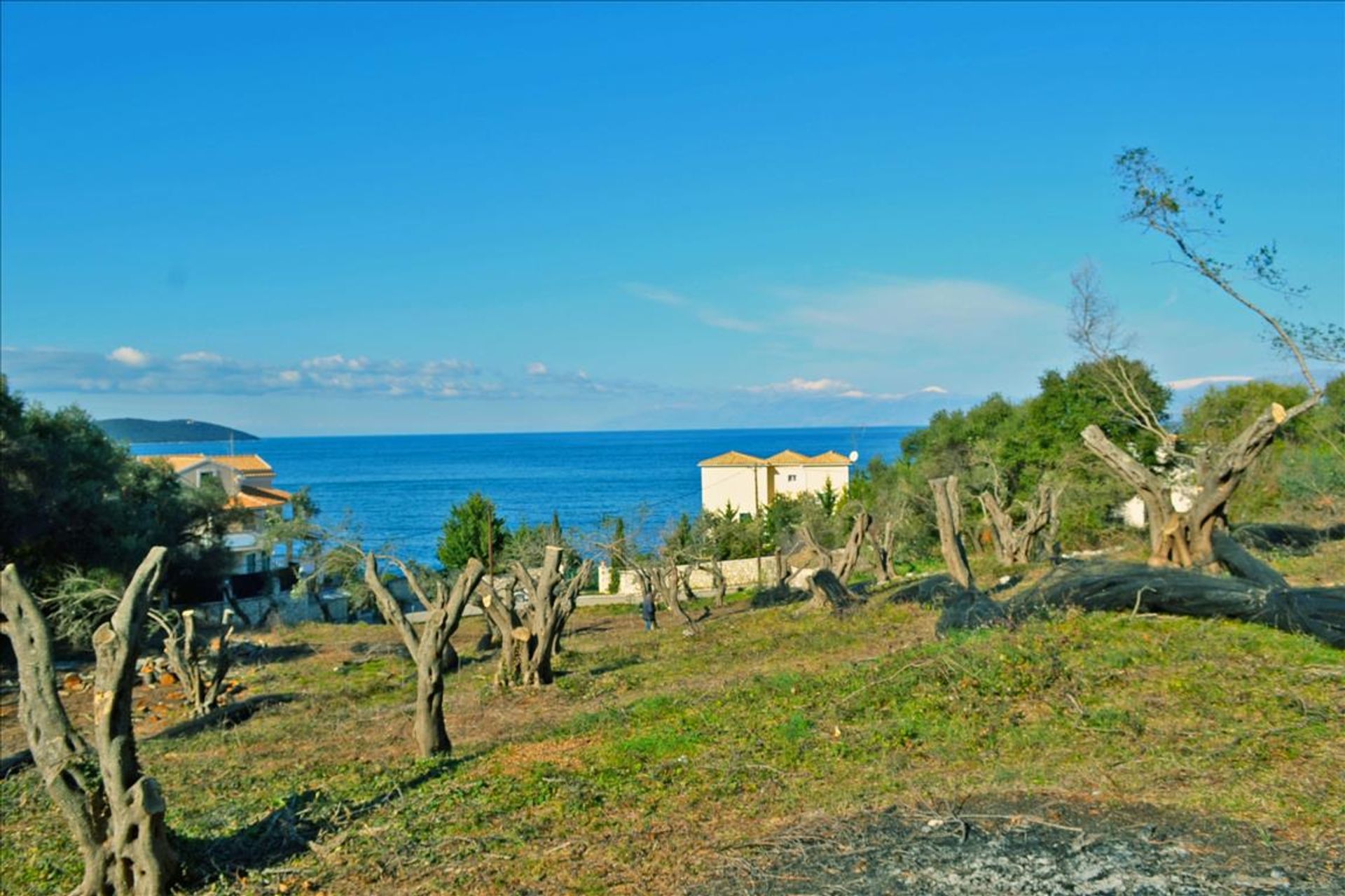 Land im Kassiopi, Ionia Nisia 10804843