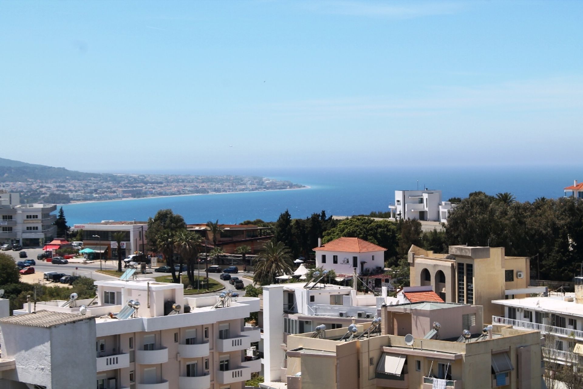 Industriel dans Rodos, Notio Aigaio 10808022