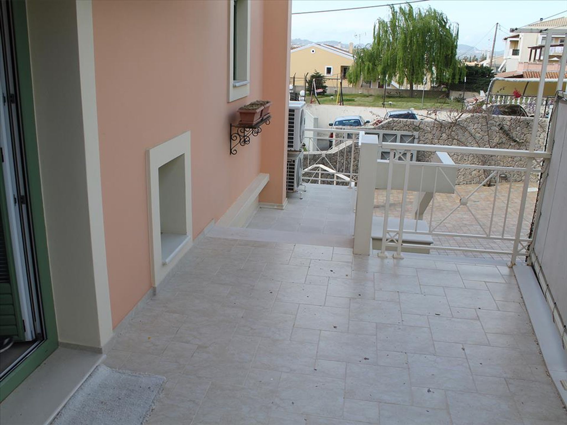 House in Ptichia,  10809678