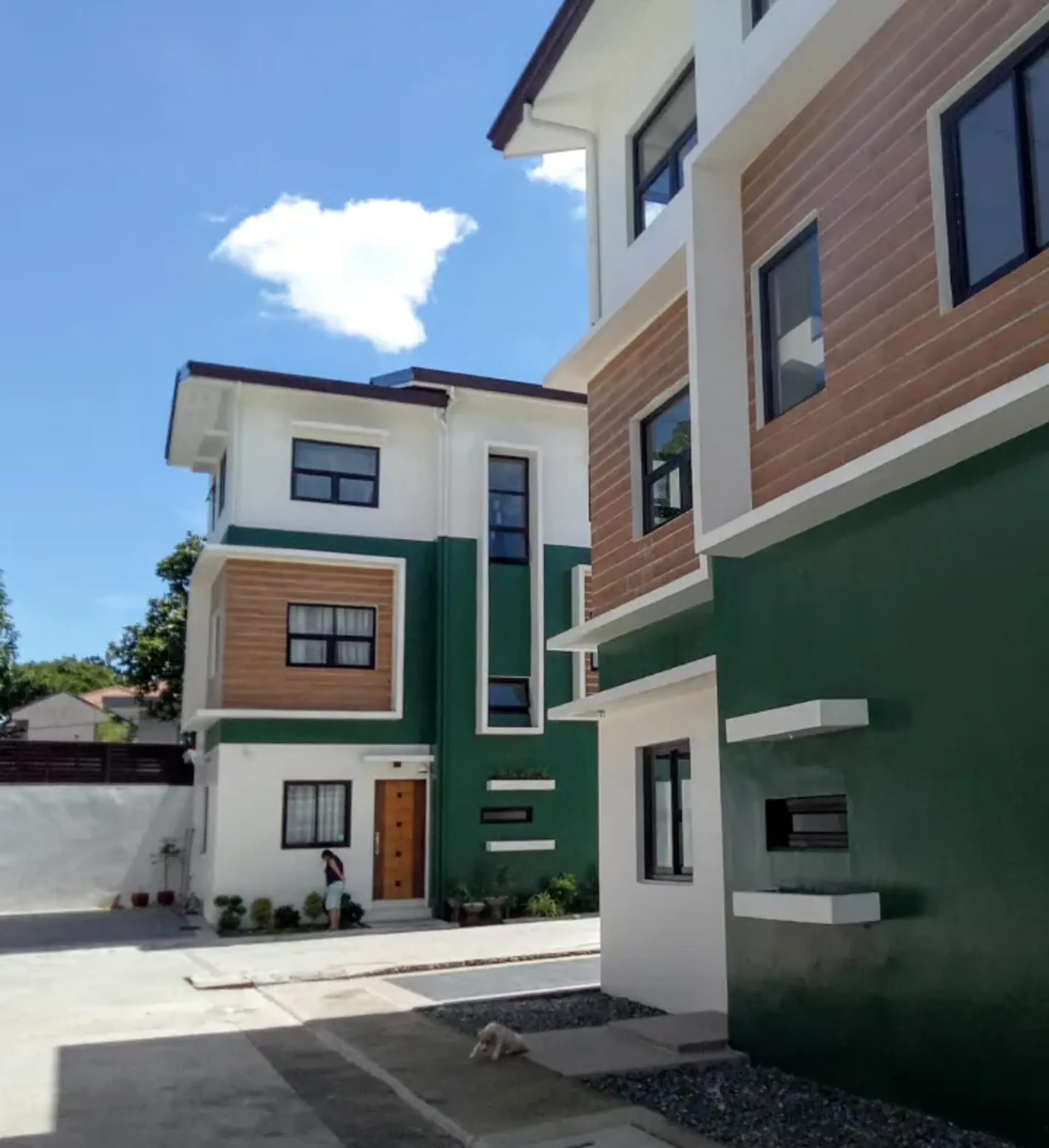 Casas Múltiplas no Violago Três, Quezon 10810072