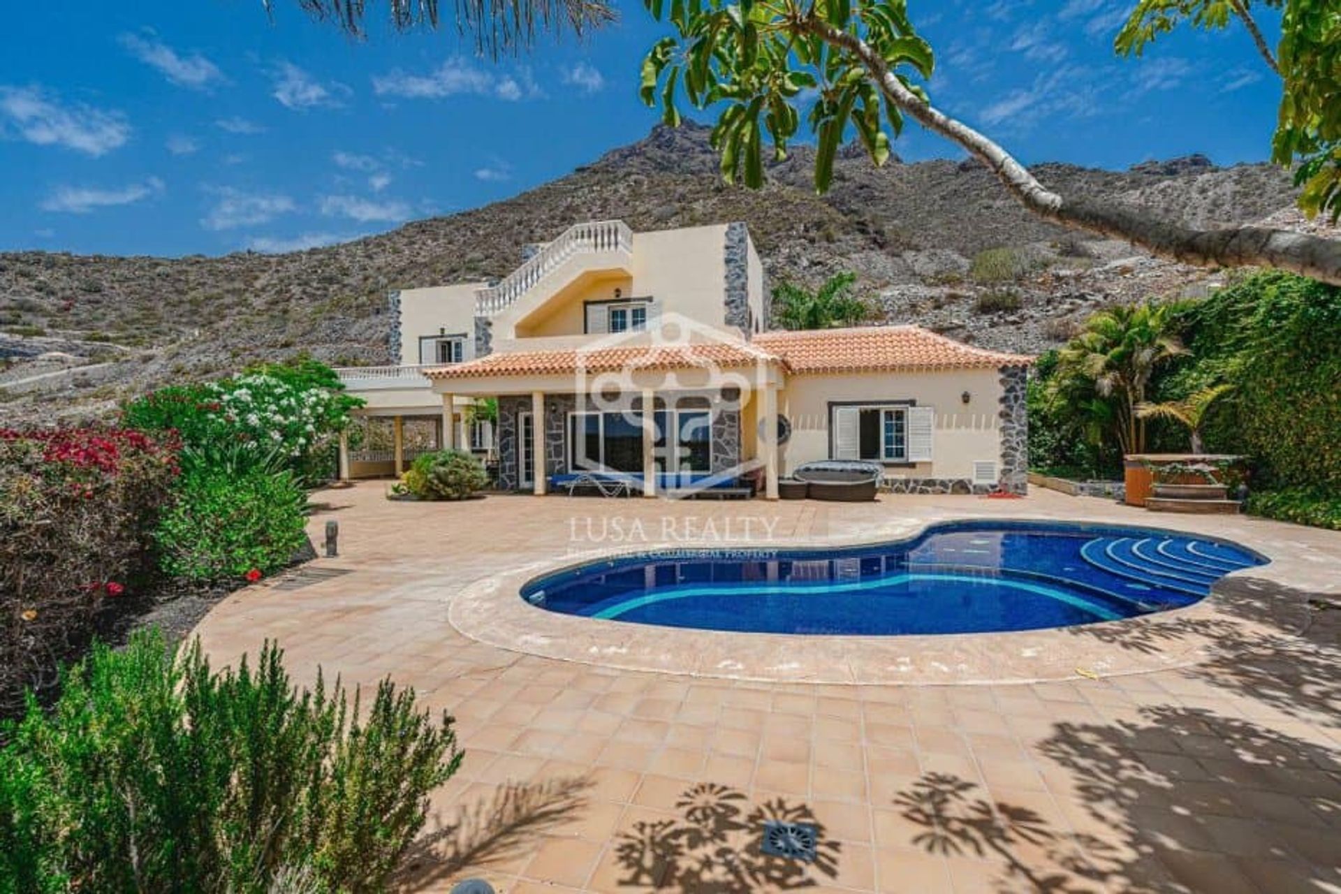 House in Costa Adeje, Canarias 10810252