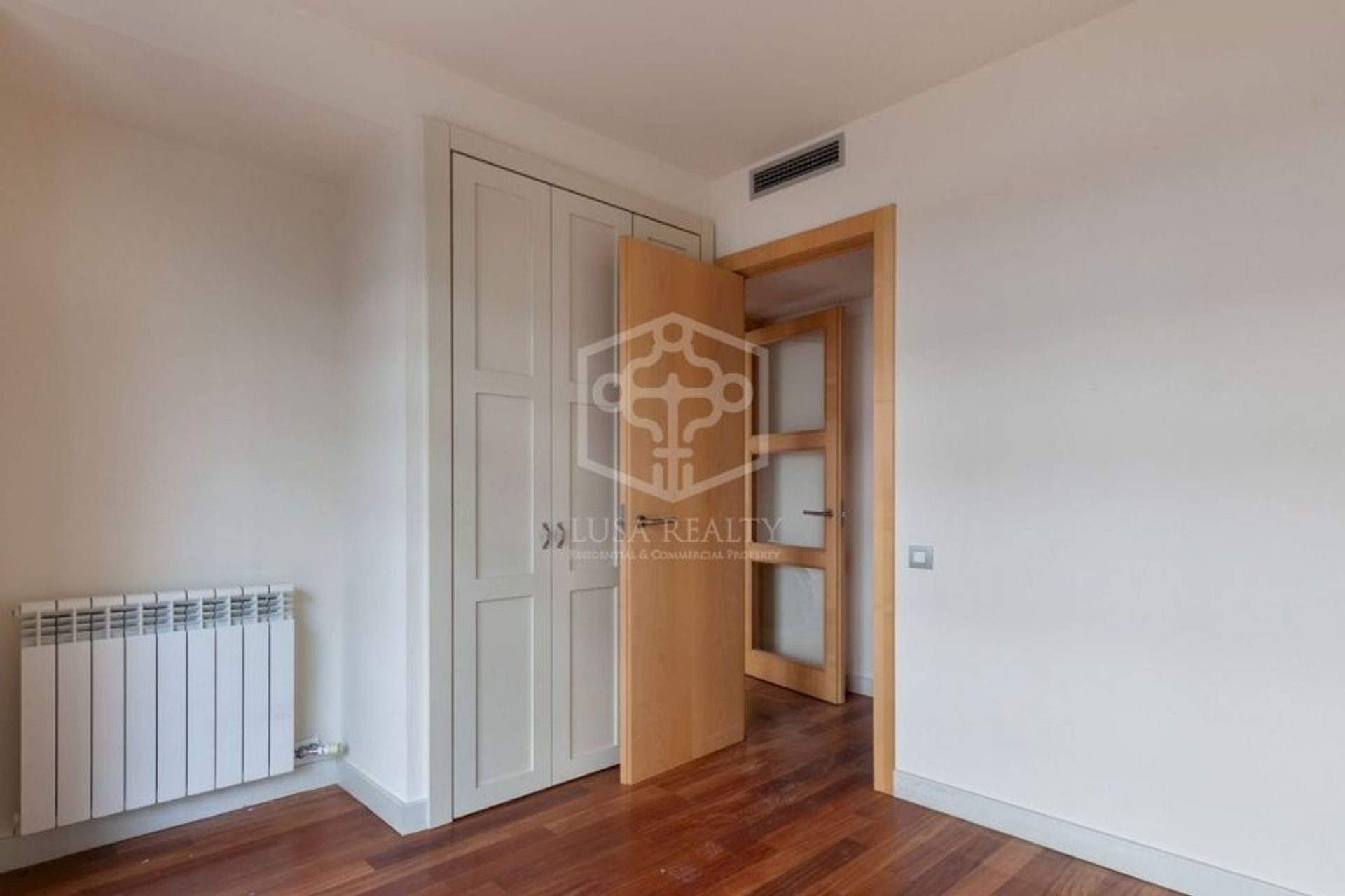 Condominio en Barcelona, Cataluña 10810315