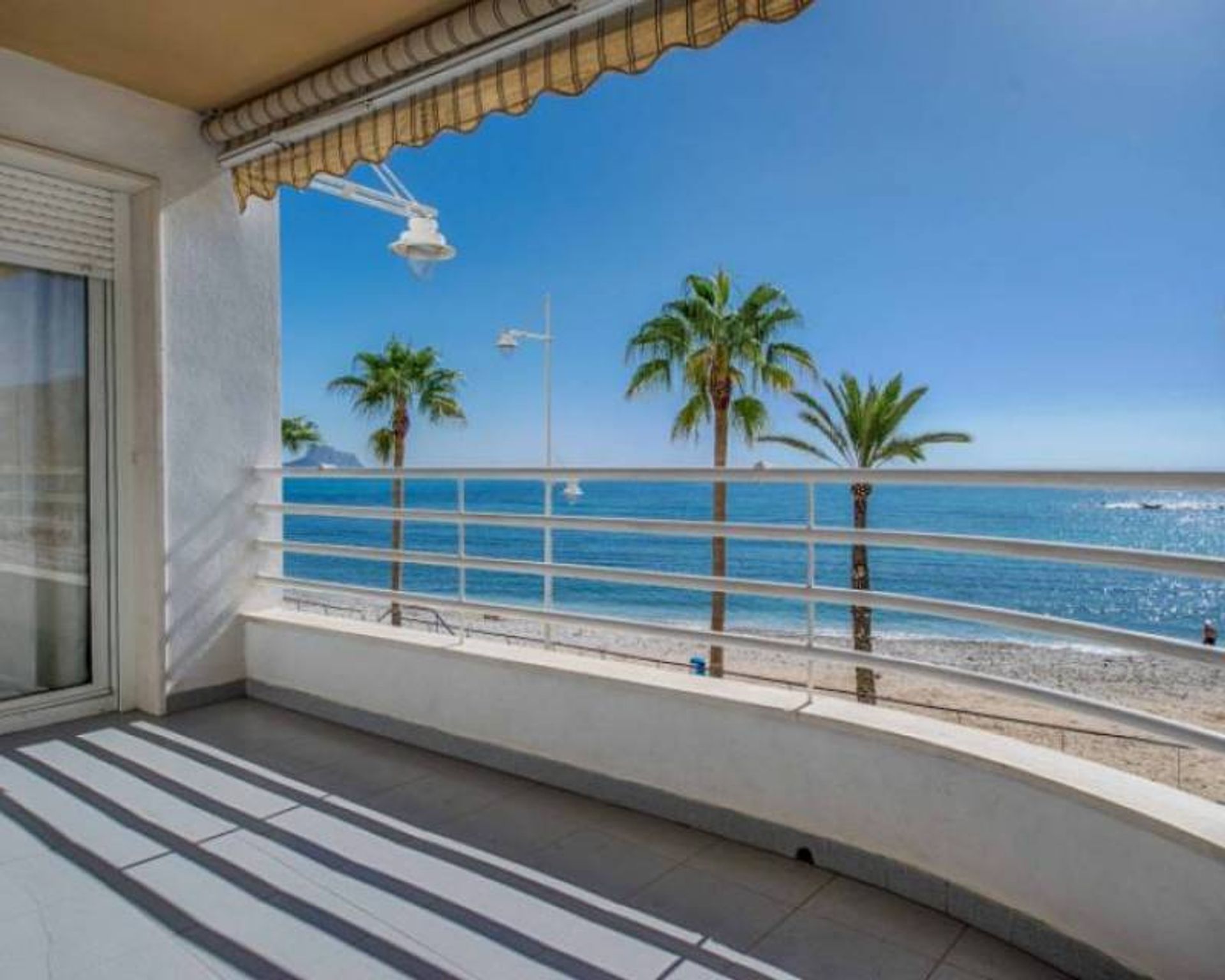 Condominium dans Altea, Comunidad Valenciana 10811248