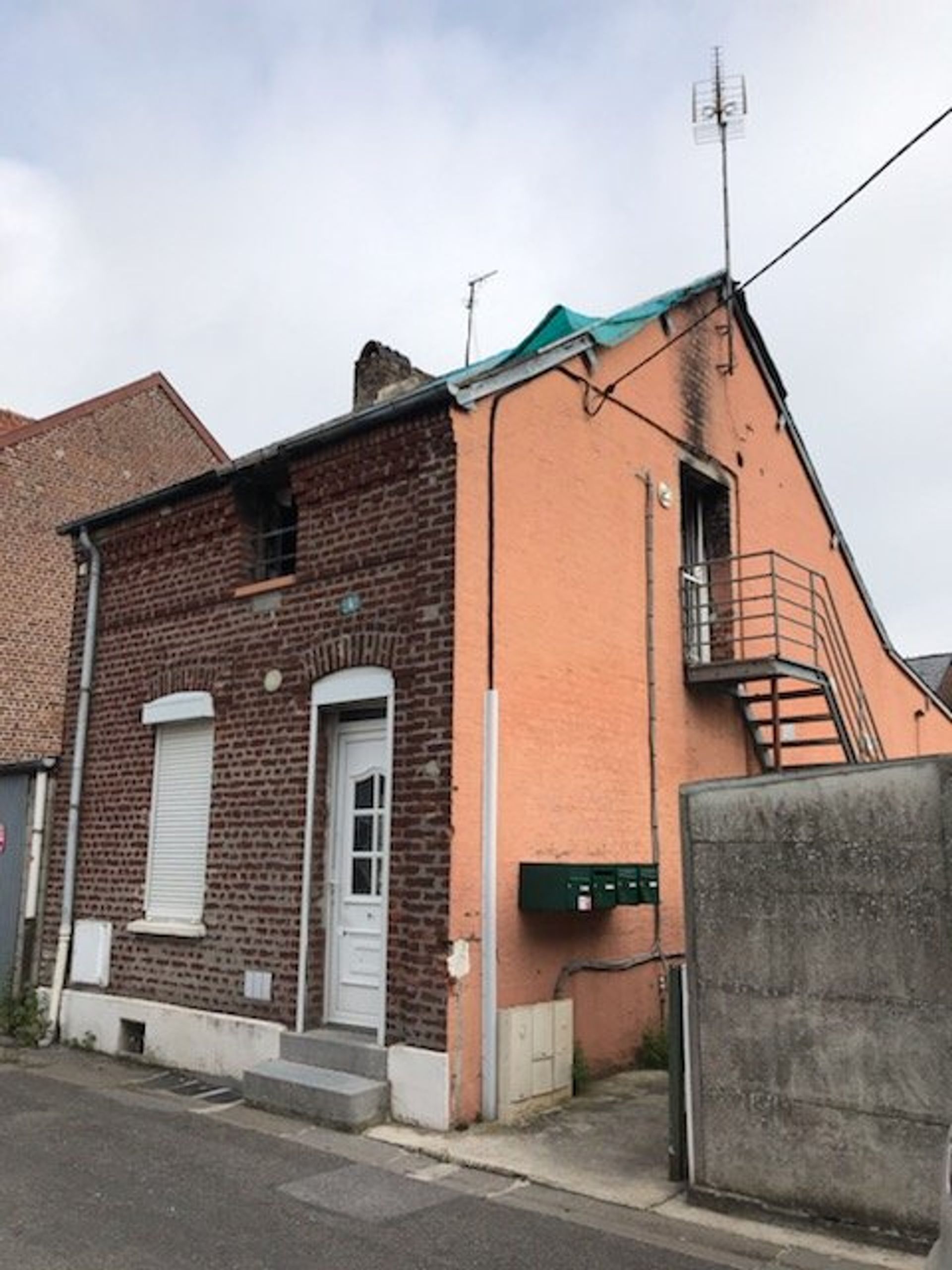 Other in Hirson, Aisne 10812272