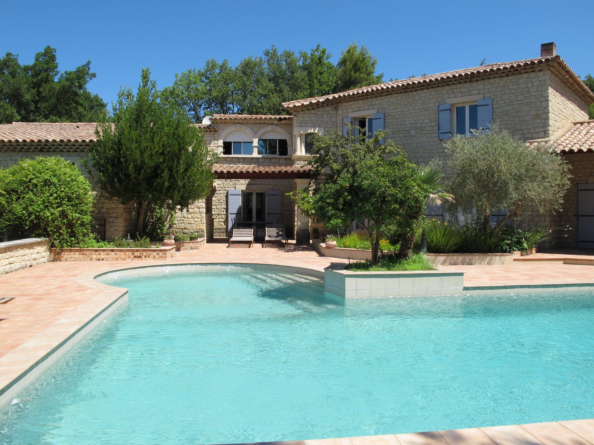 House in Lauris, Provence-Alpes-Cote d'Azur 10812479