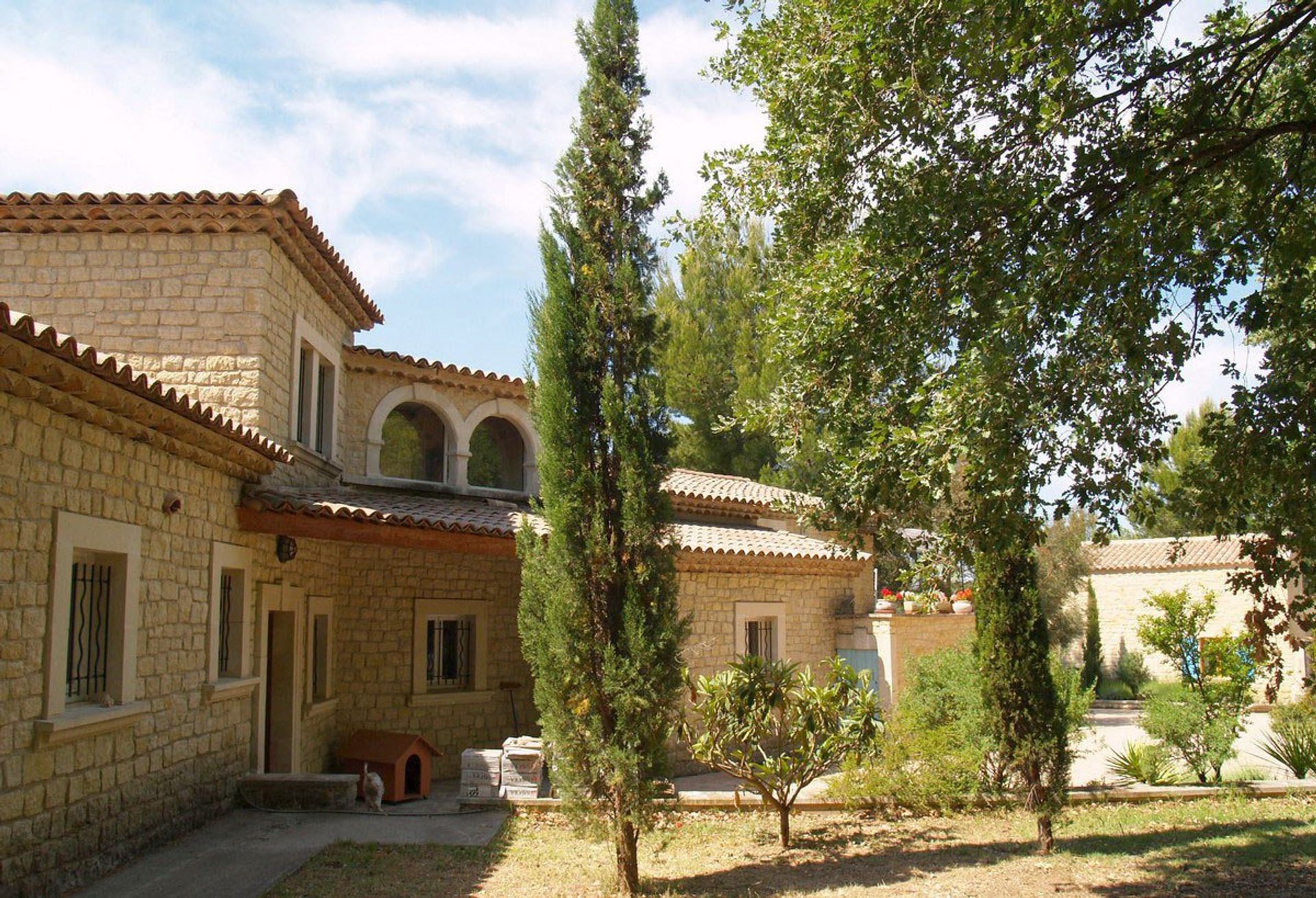 σπίτι σε Lauris, Vaucluse 10812479