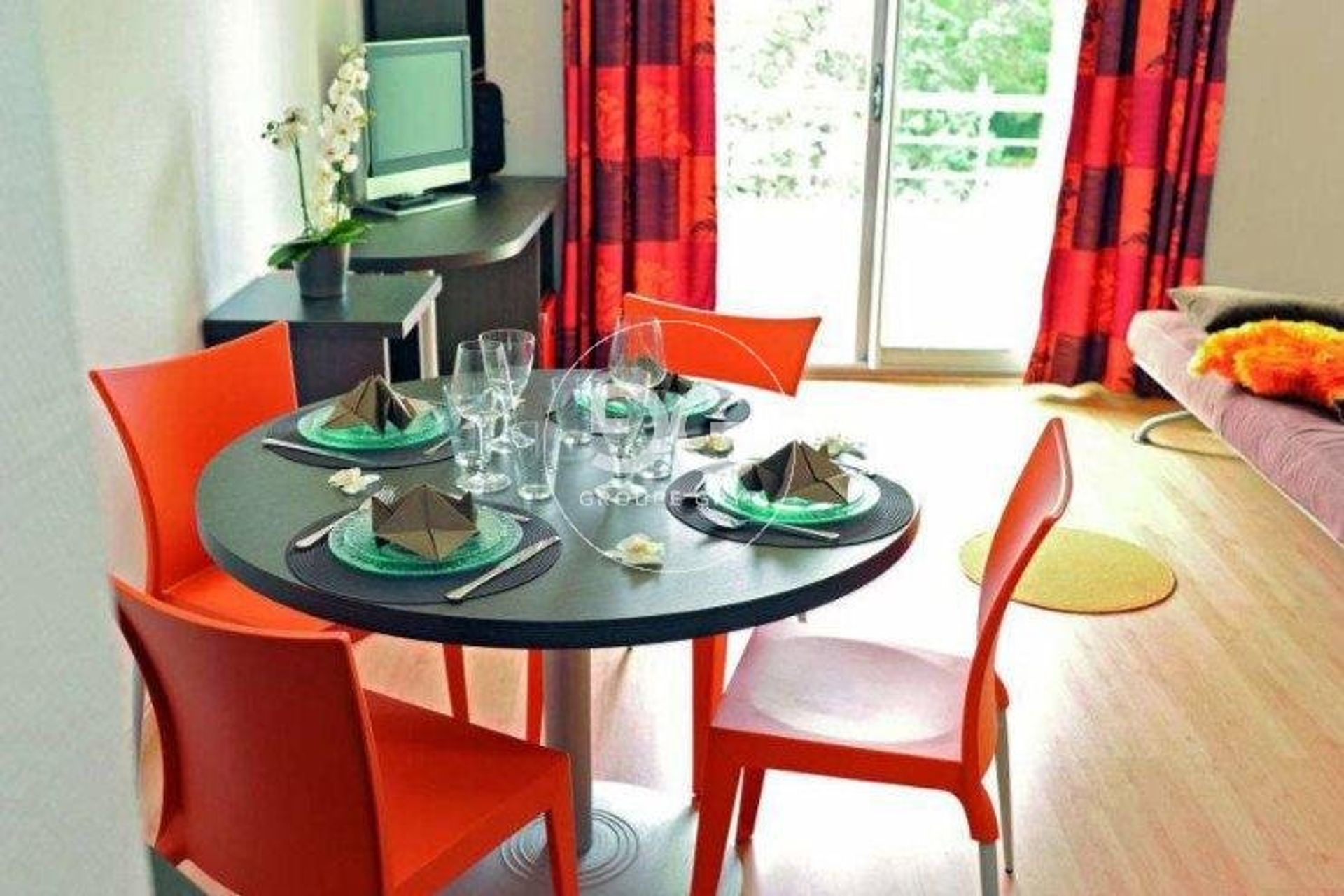 Condominium in Carquefou, Loire-Atlantique 10812893