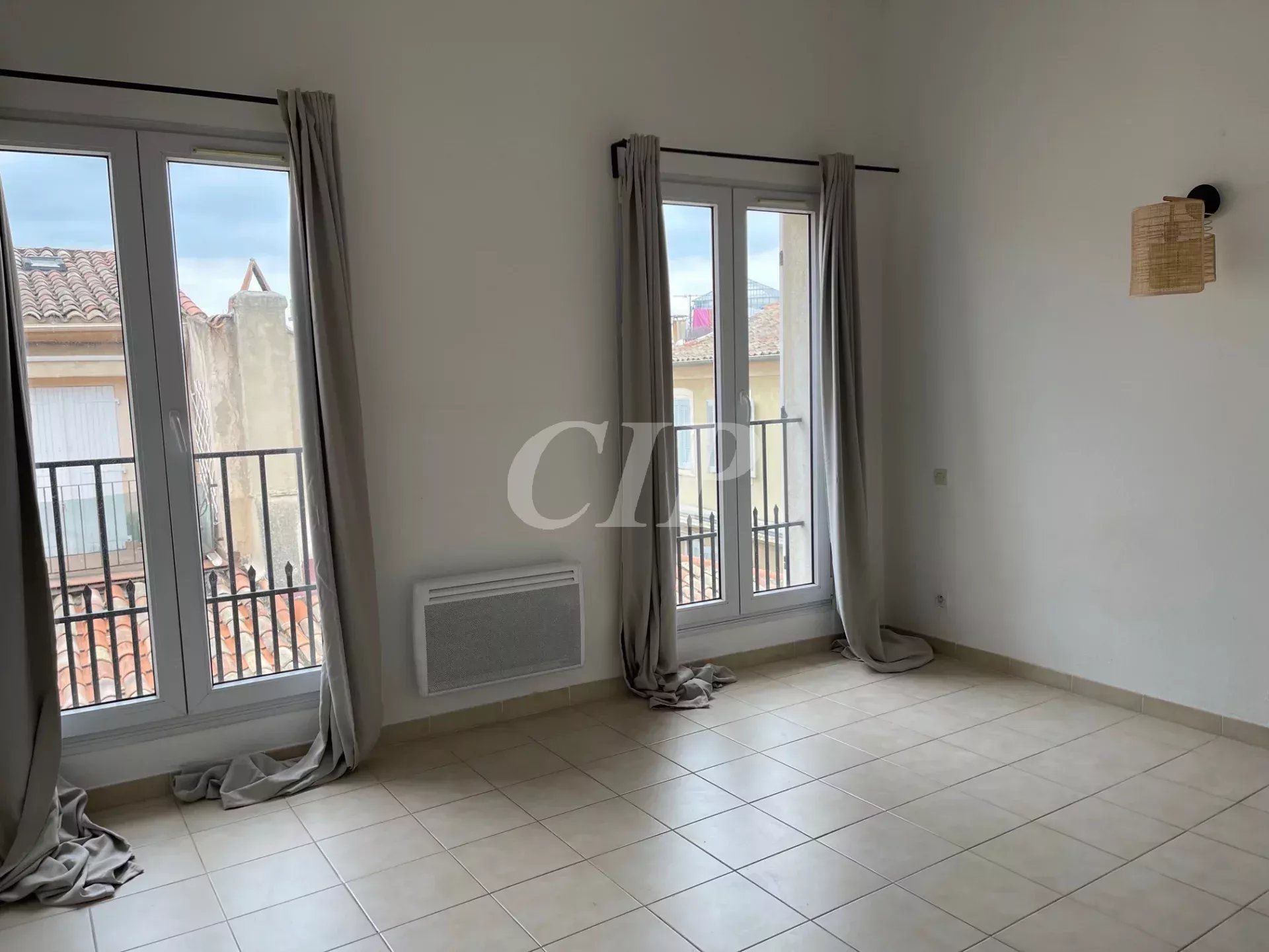 Condominium in Aix-en-Provence, Provence-Alpes-Côte d'Azur 10813035