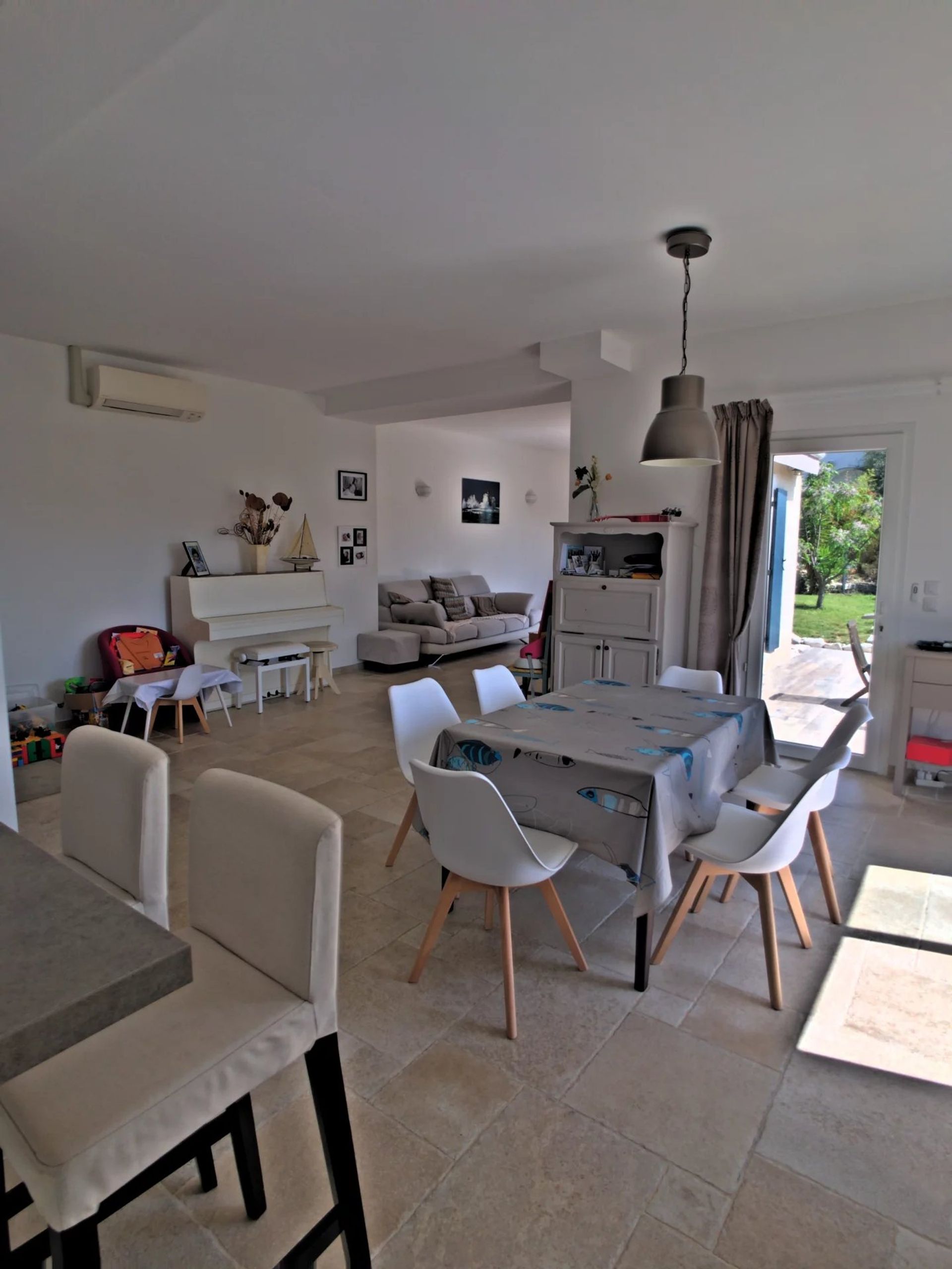 casa no Roquefort-les-Pins, Alpes-Maritimes 10813301