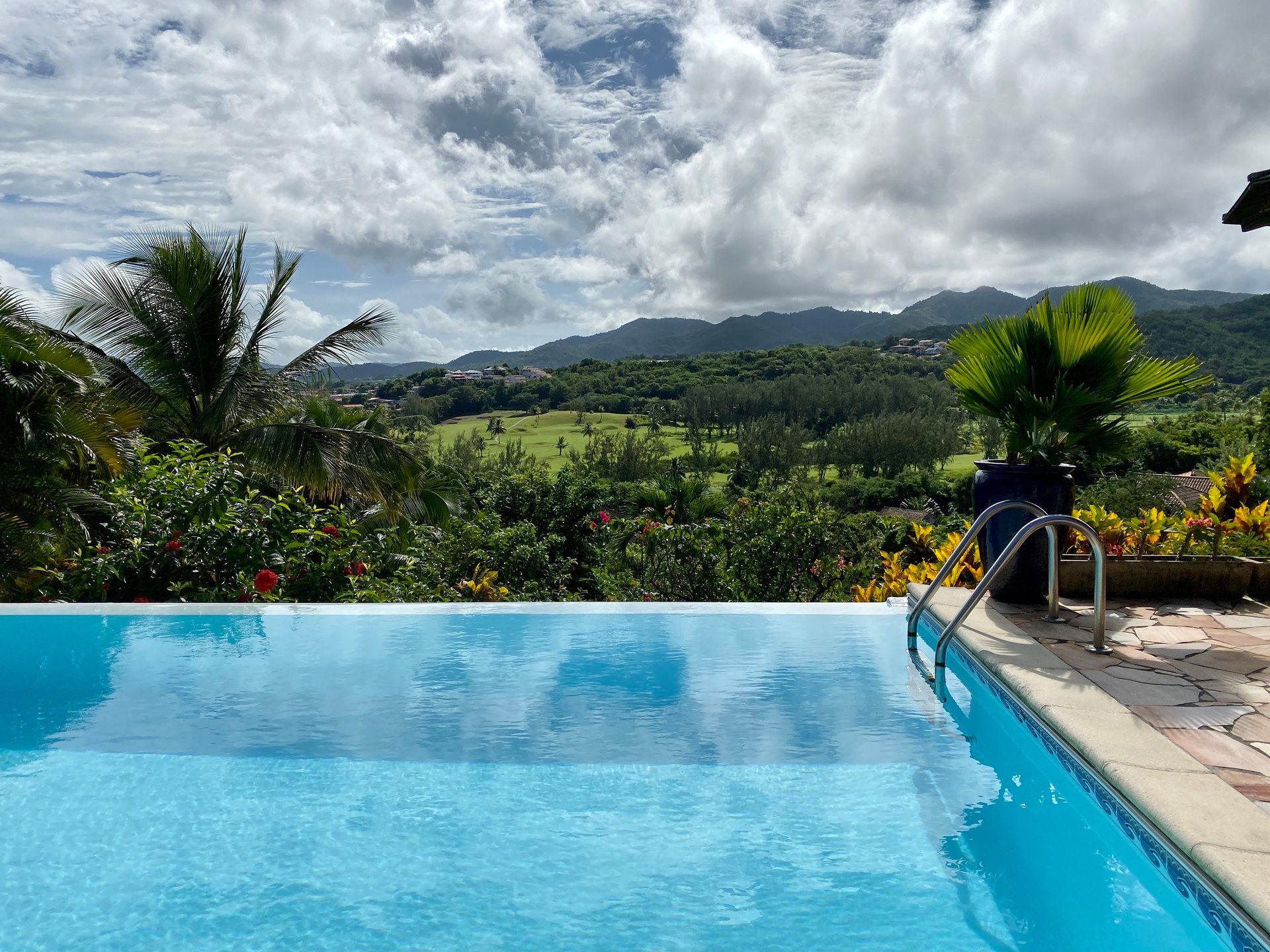 жилой дом в Les Trois-Îlets, Martinique 10813307