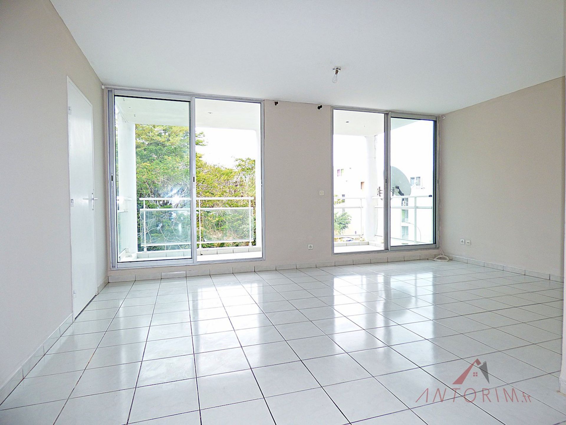 Condominium in Fort-de-France, Martinique 10813453