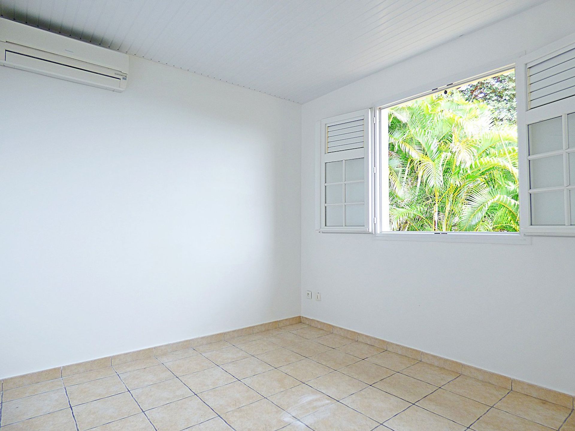 House in Schœlcher, Martinique 10813497