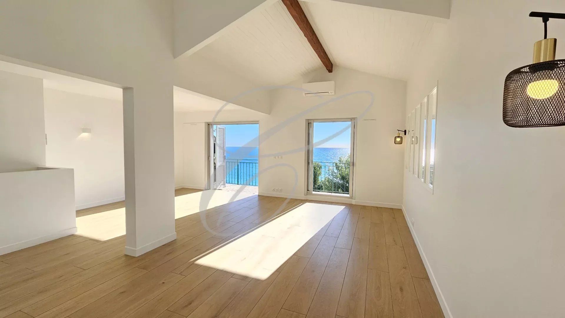 Kondominium dalam Cap Martin, Provence-Alpes-Côte d'Azur 10813835