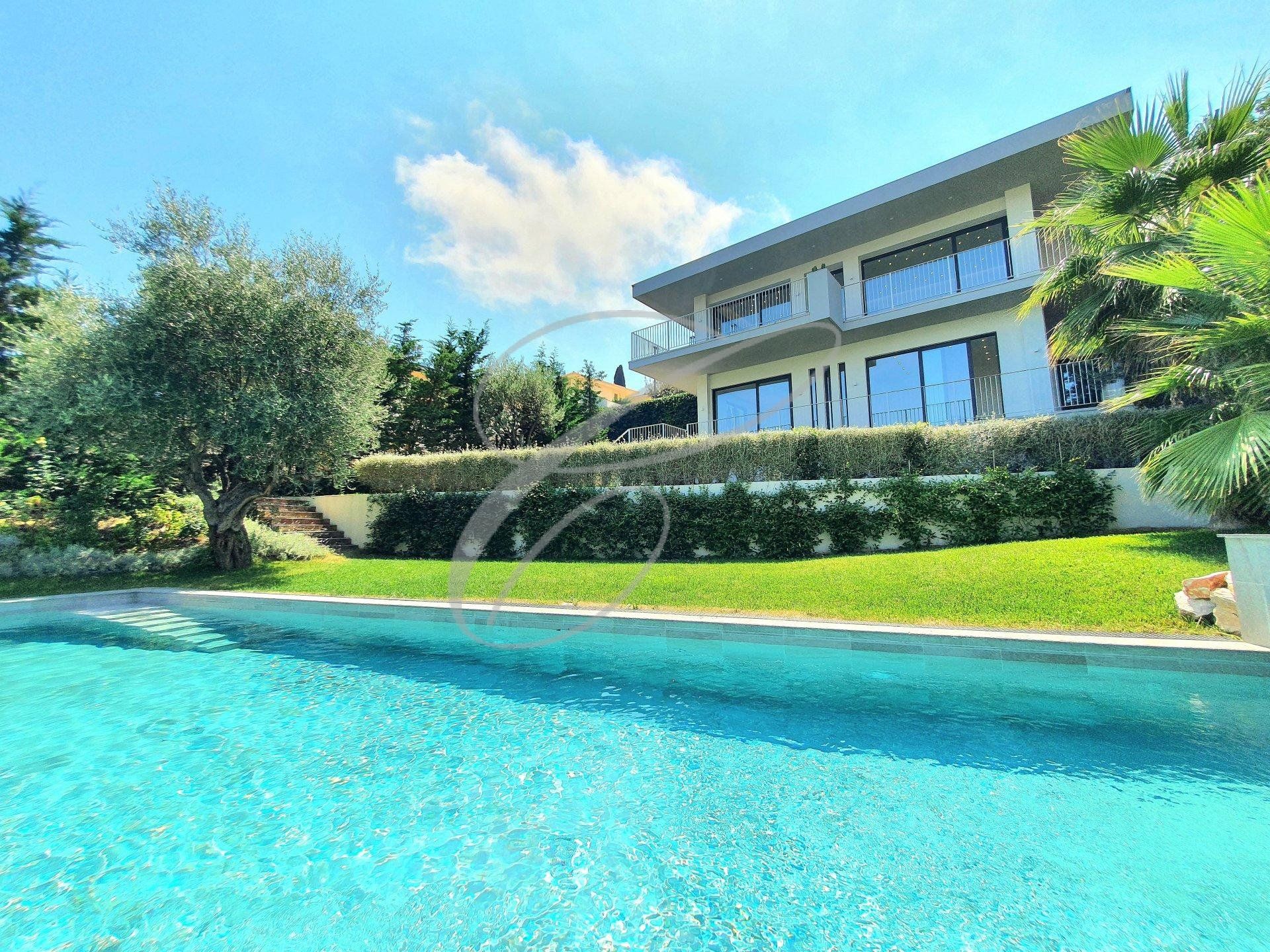 Casa nel Roquebrune-Cap-Martin, Alpes-Maritimes 10813862