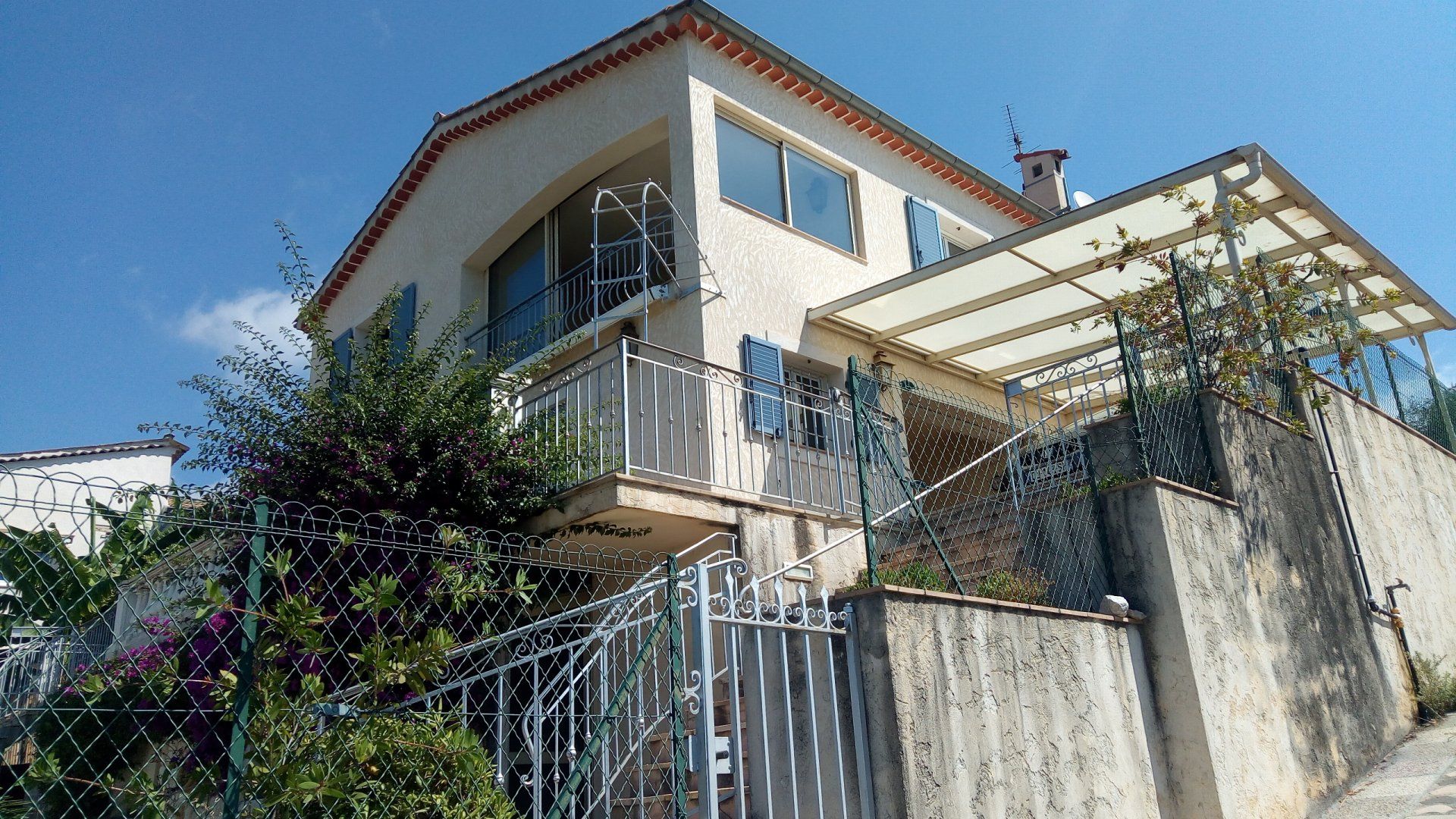 rumah dalam Saint-Paul-de-Vence, Alpes-Maritimes 10813872