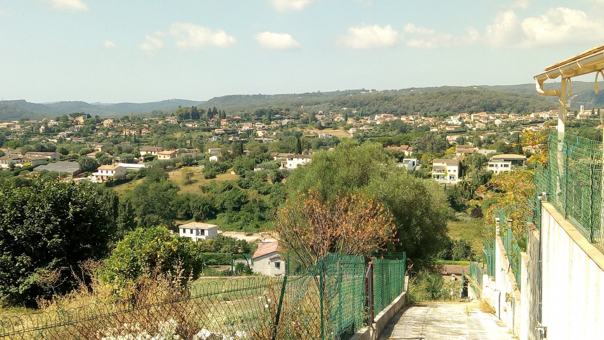 rumah dalam Saint-Paul-de-Vence, Alpes-Maritimes 10813872