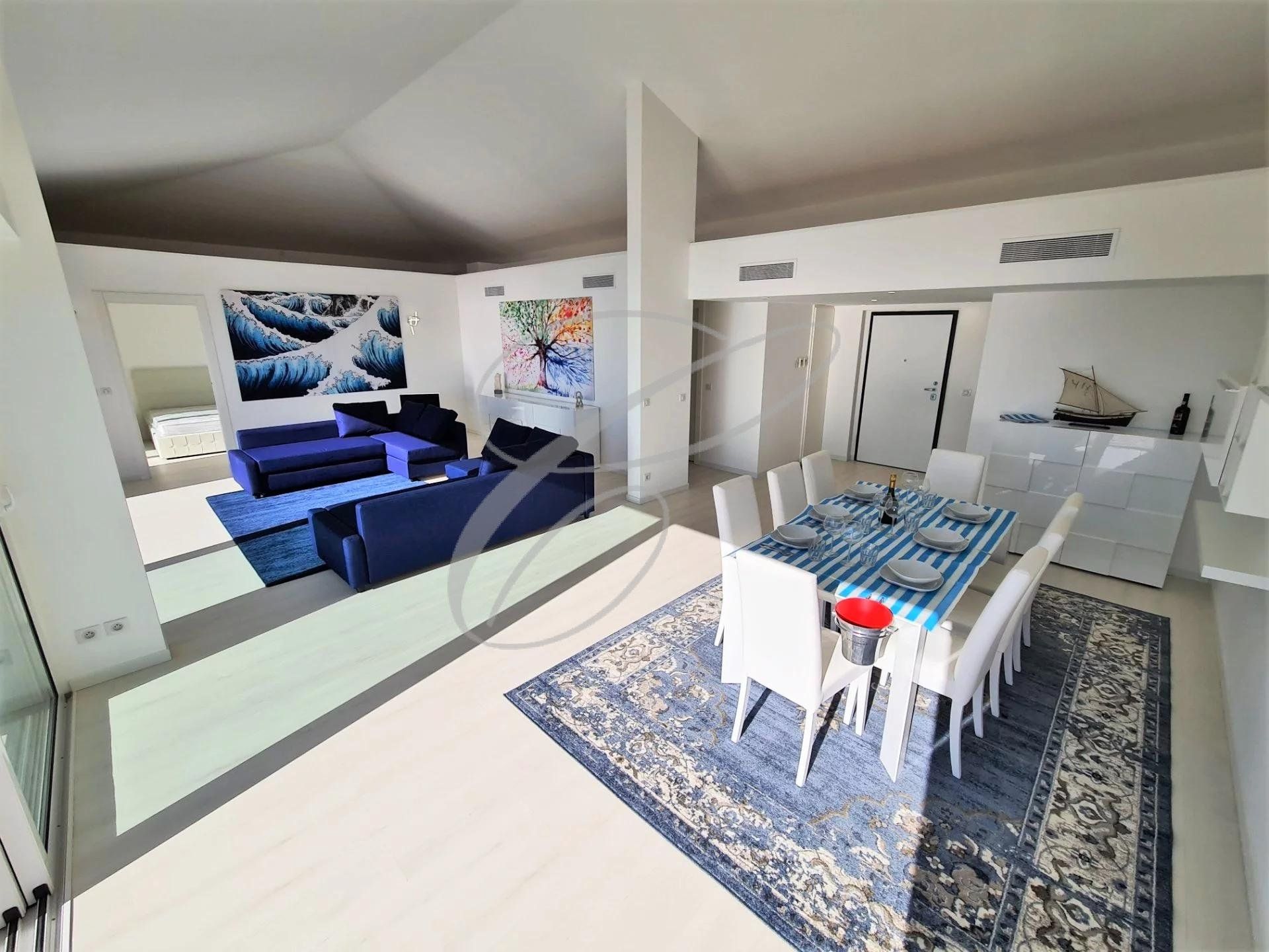 Condominio nel Menton, Provence-Alpes-Cote d'Azur 10813912