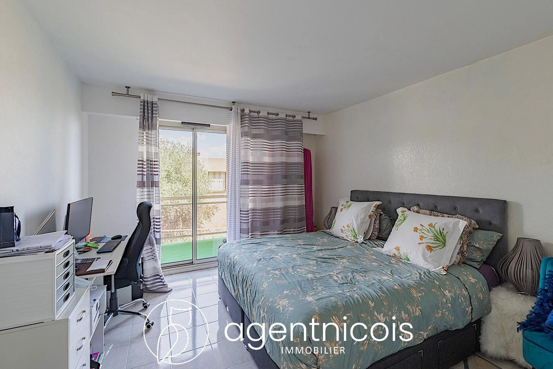 Condominium in Nice, Alpes-Maritimes 10814117