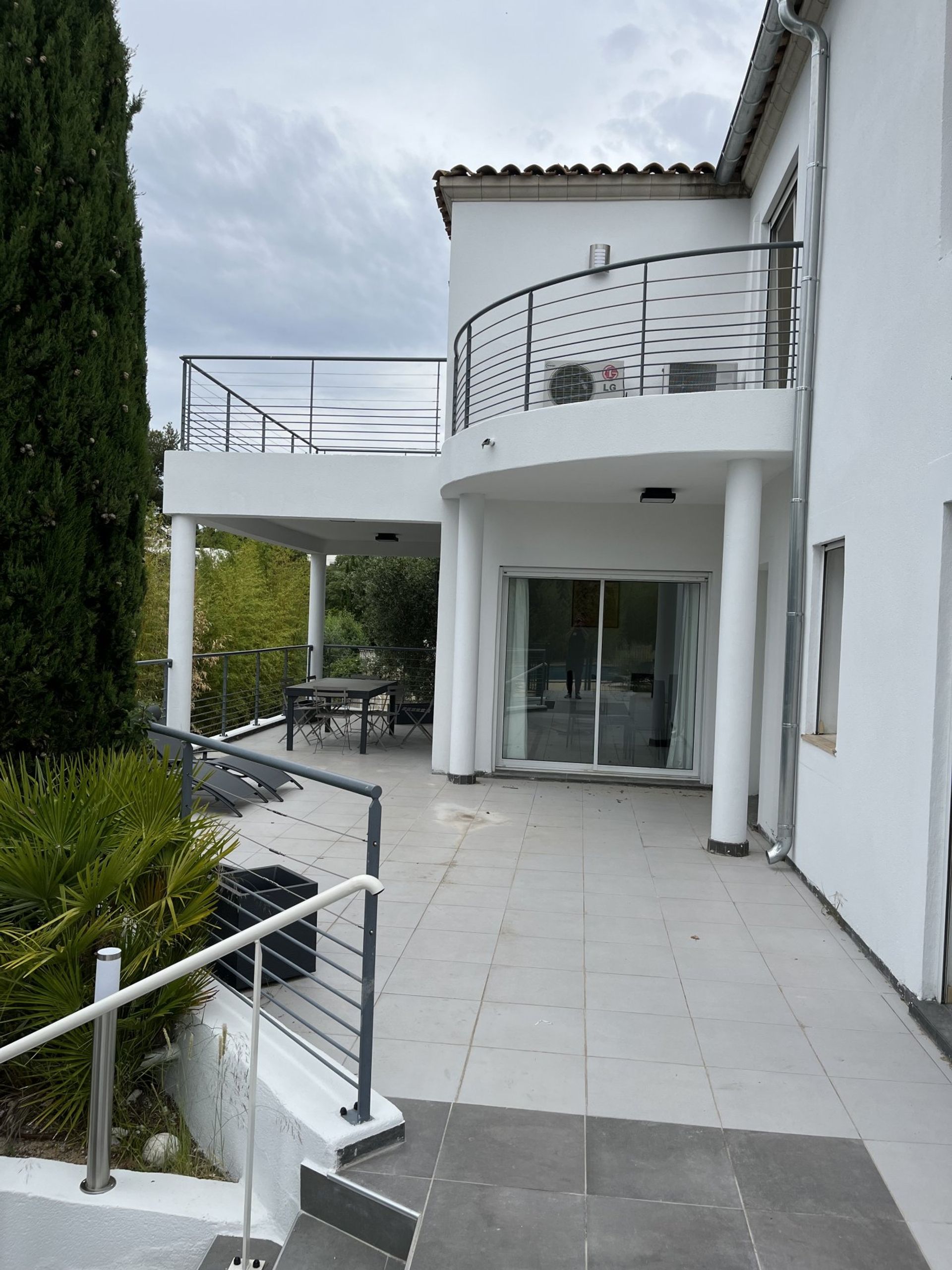 House in Beaumont, Provence-Alpes-Cote d'Azur 10814654