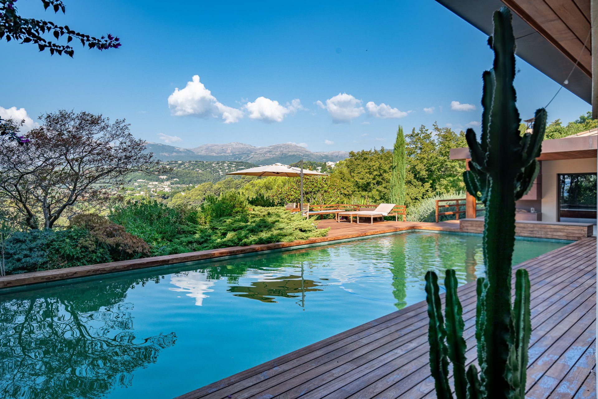 Casa nel Saint-Paul-de-Vence, Alpes-Maritimes 10814810