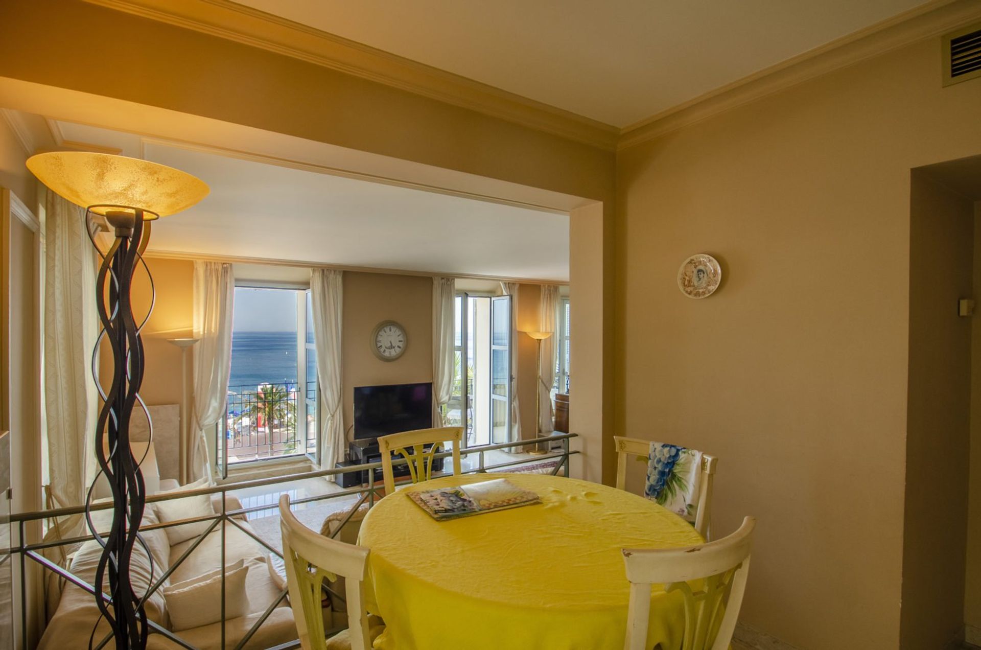 Кондоминиум в Sainte-Helene, Provence-Alpes-Cote d'Azur 10814848