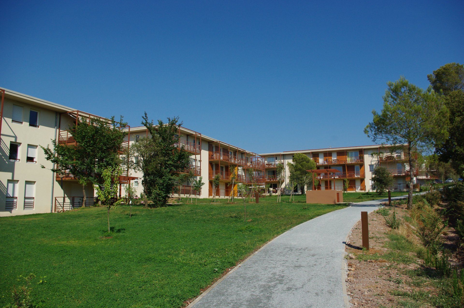 Annen i Frejus, Provence-Alpes-Cote d'Azur 10815409