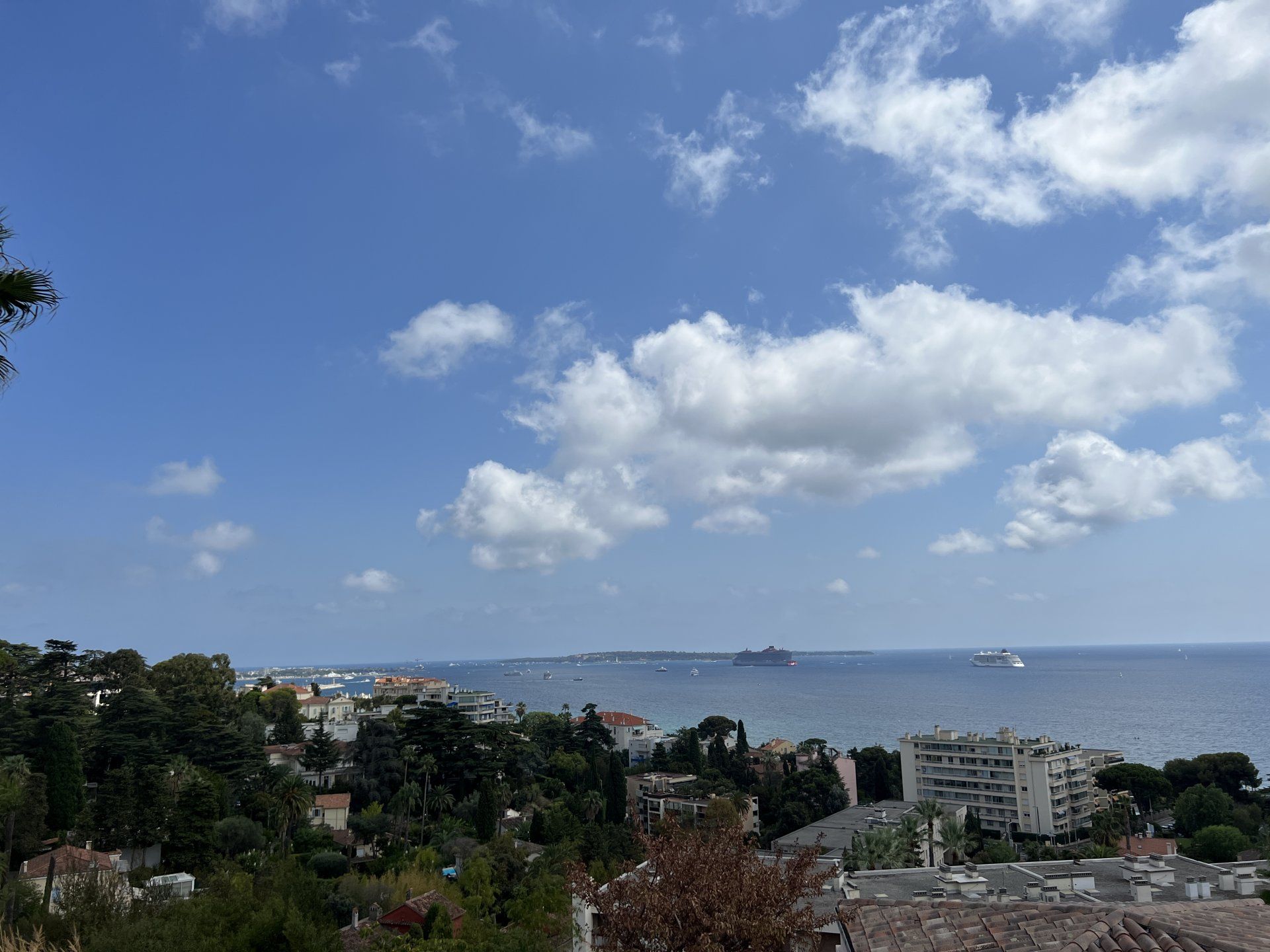 Kondominium di Le Suquet, Provence-Alpes-Cote d'Azur 10815460