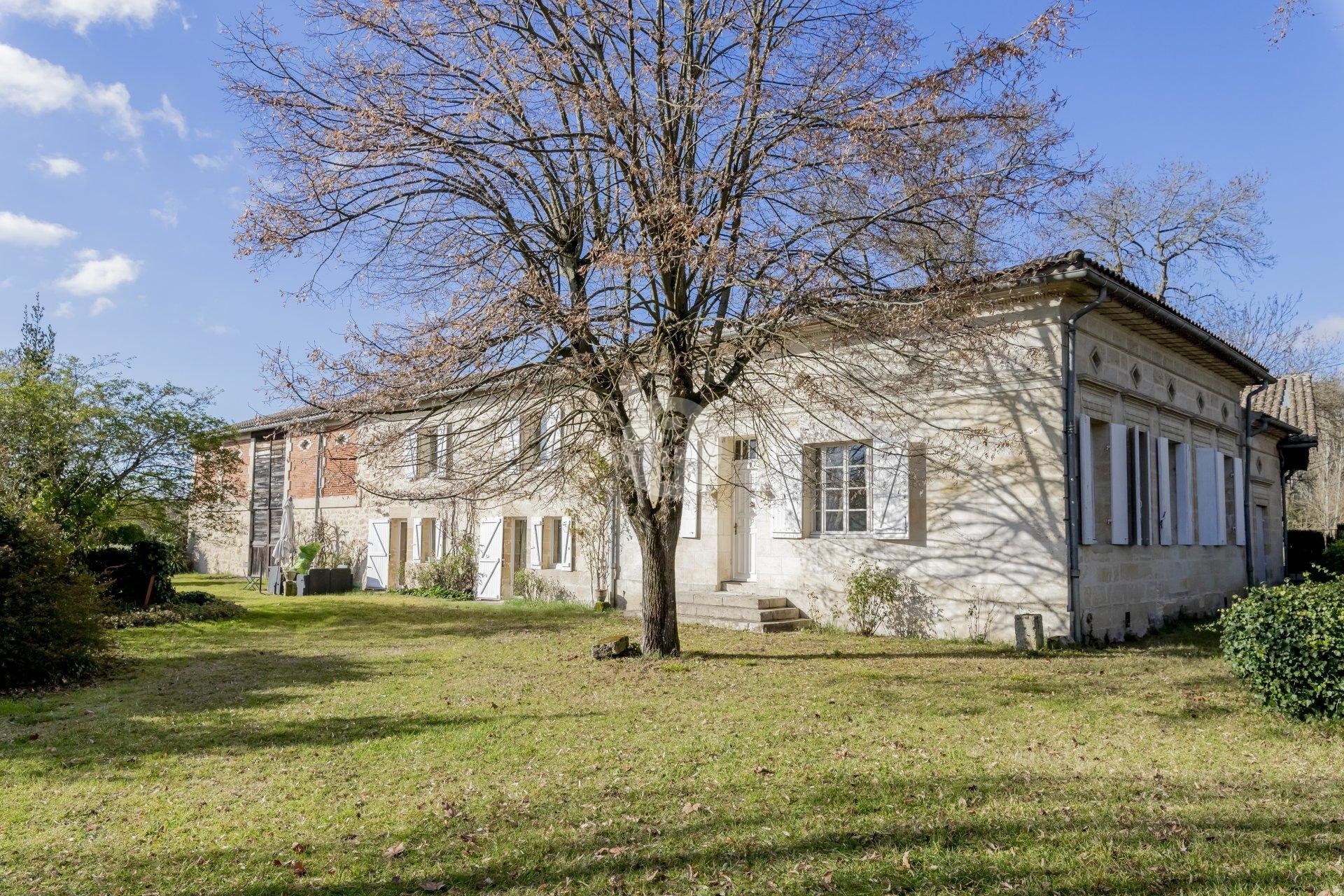 Résidentiel dans Bordeaux, Gironde 10815764