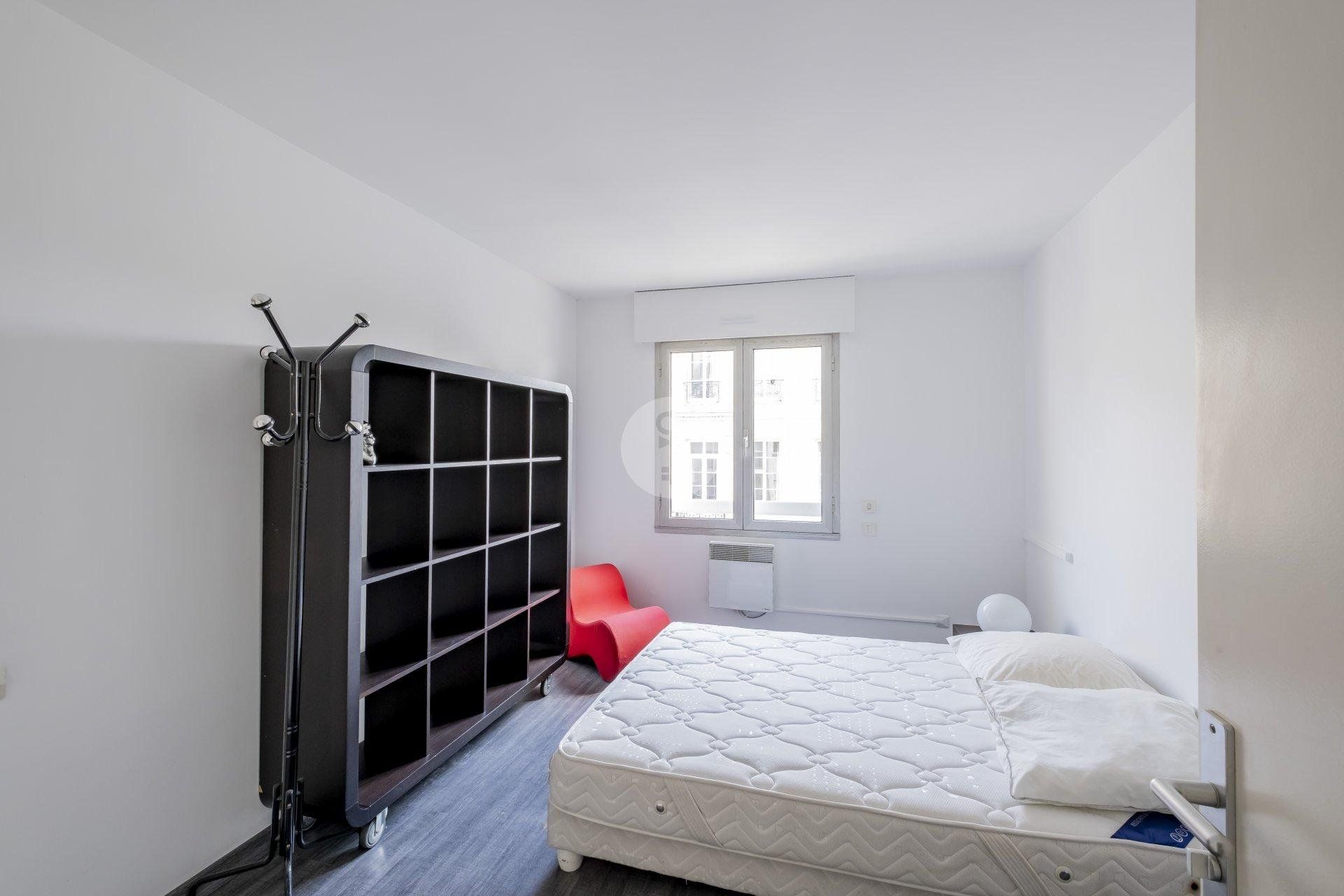 Condominium dans Bordeaux, Nouvelle-Aquitaine 10815798