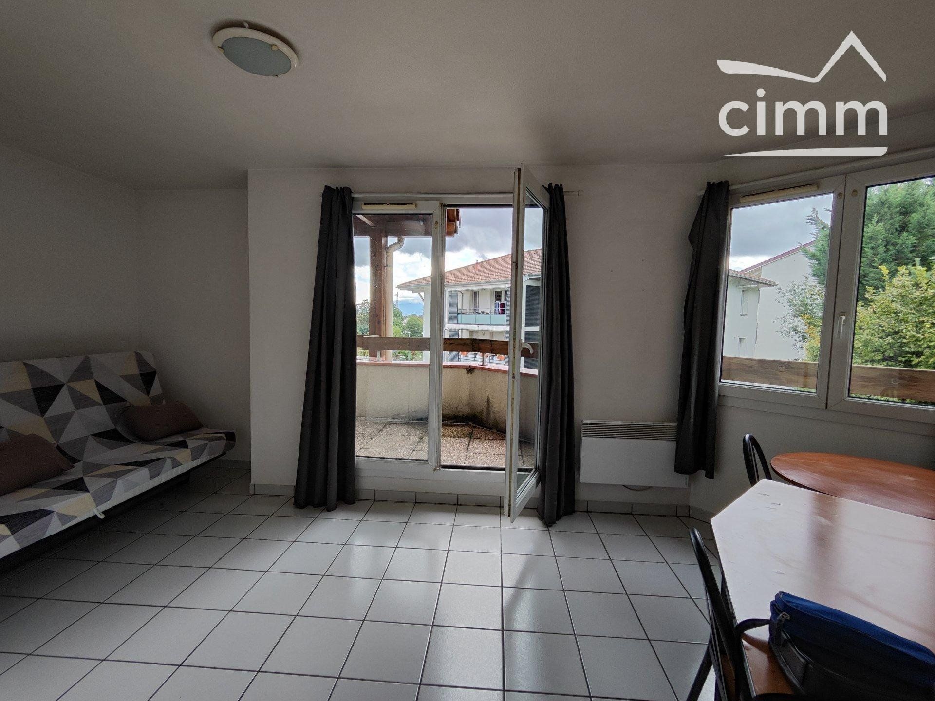 Condominium in Meylan, Auvergne-Rhone-Alpes 10816191